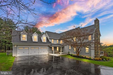 35571 SUFFOLK LANE HILLSBORO VA 20132