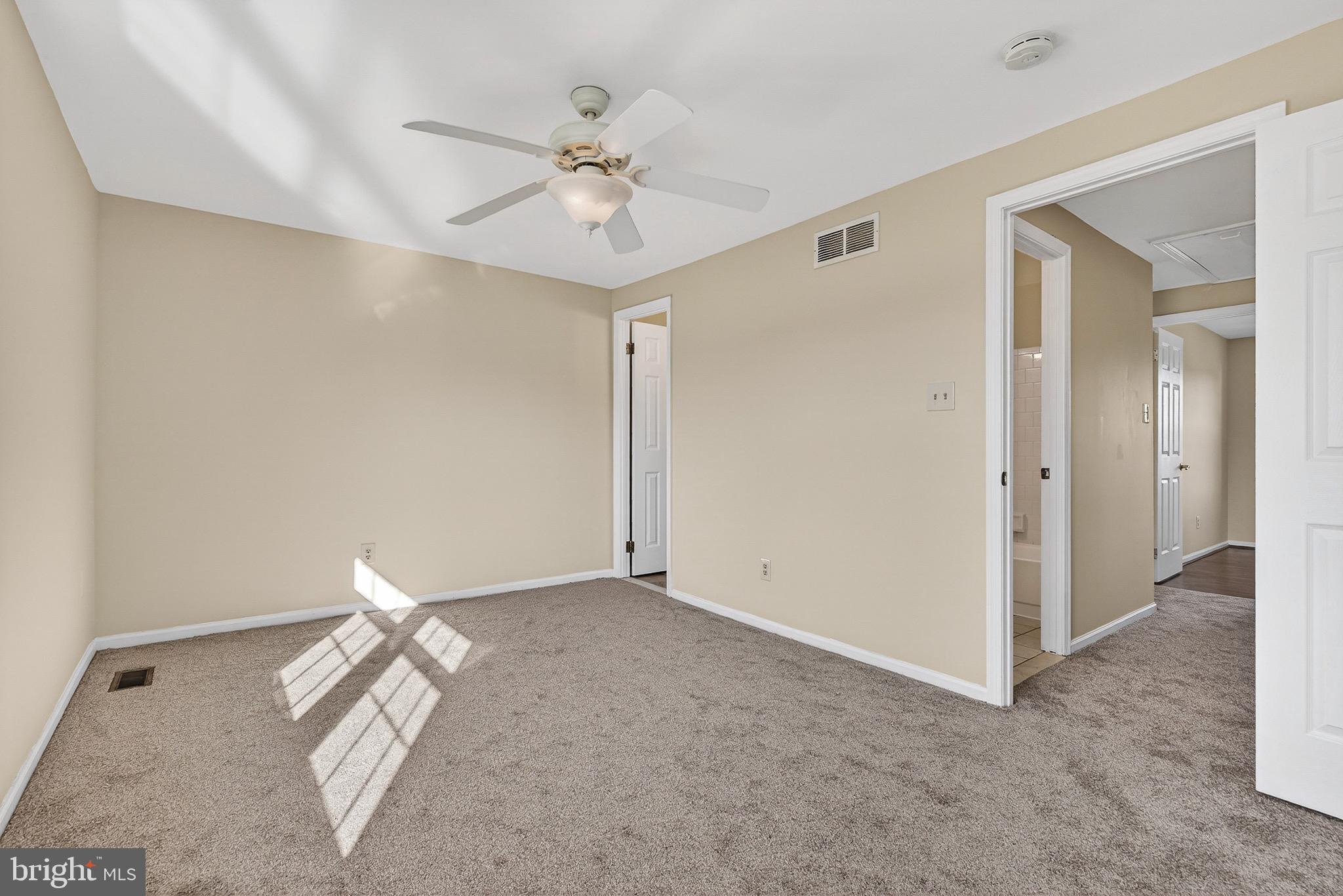 KINGS COURT - Residential