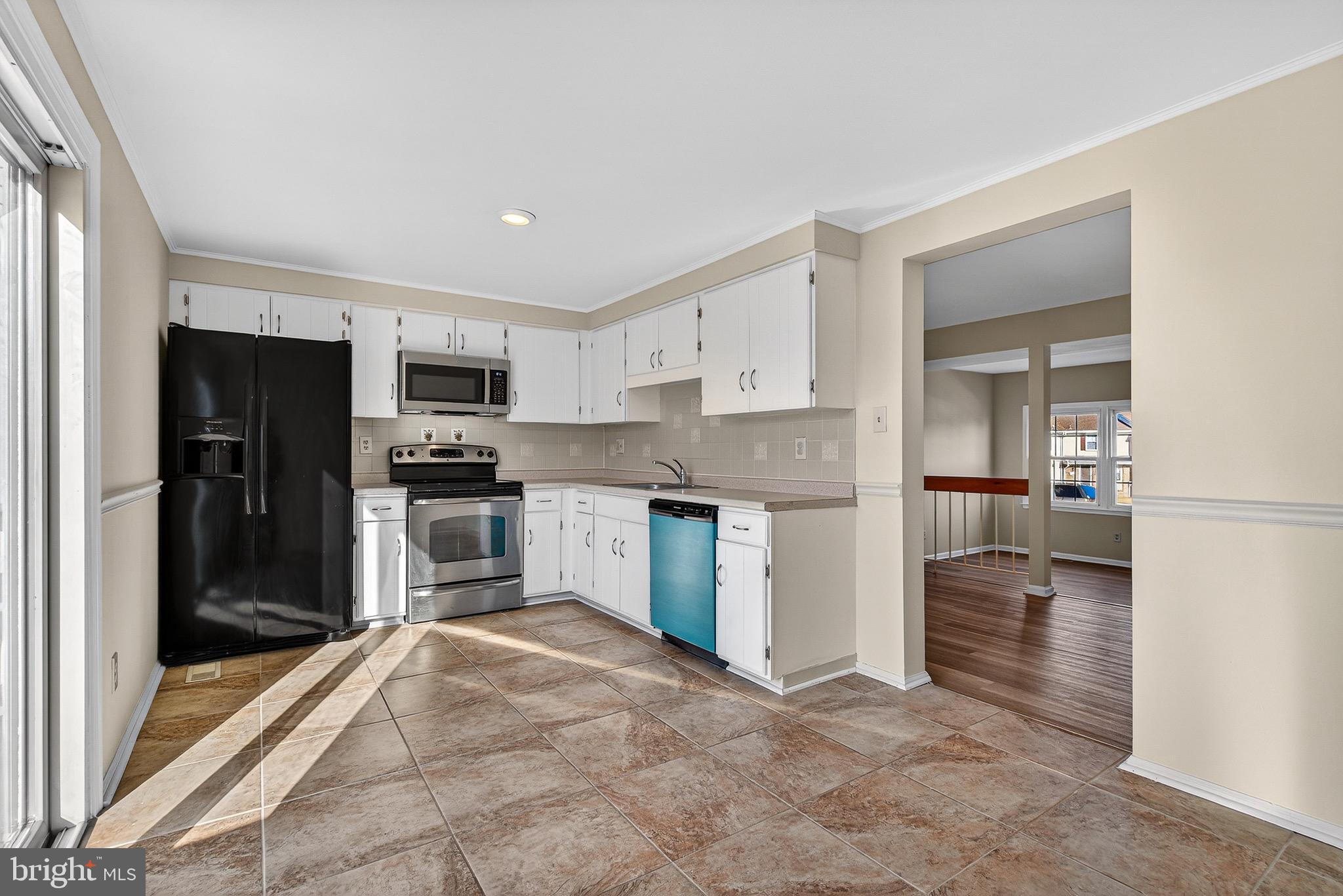 KINGS COURT - Residential