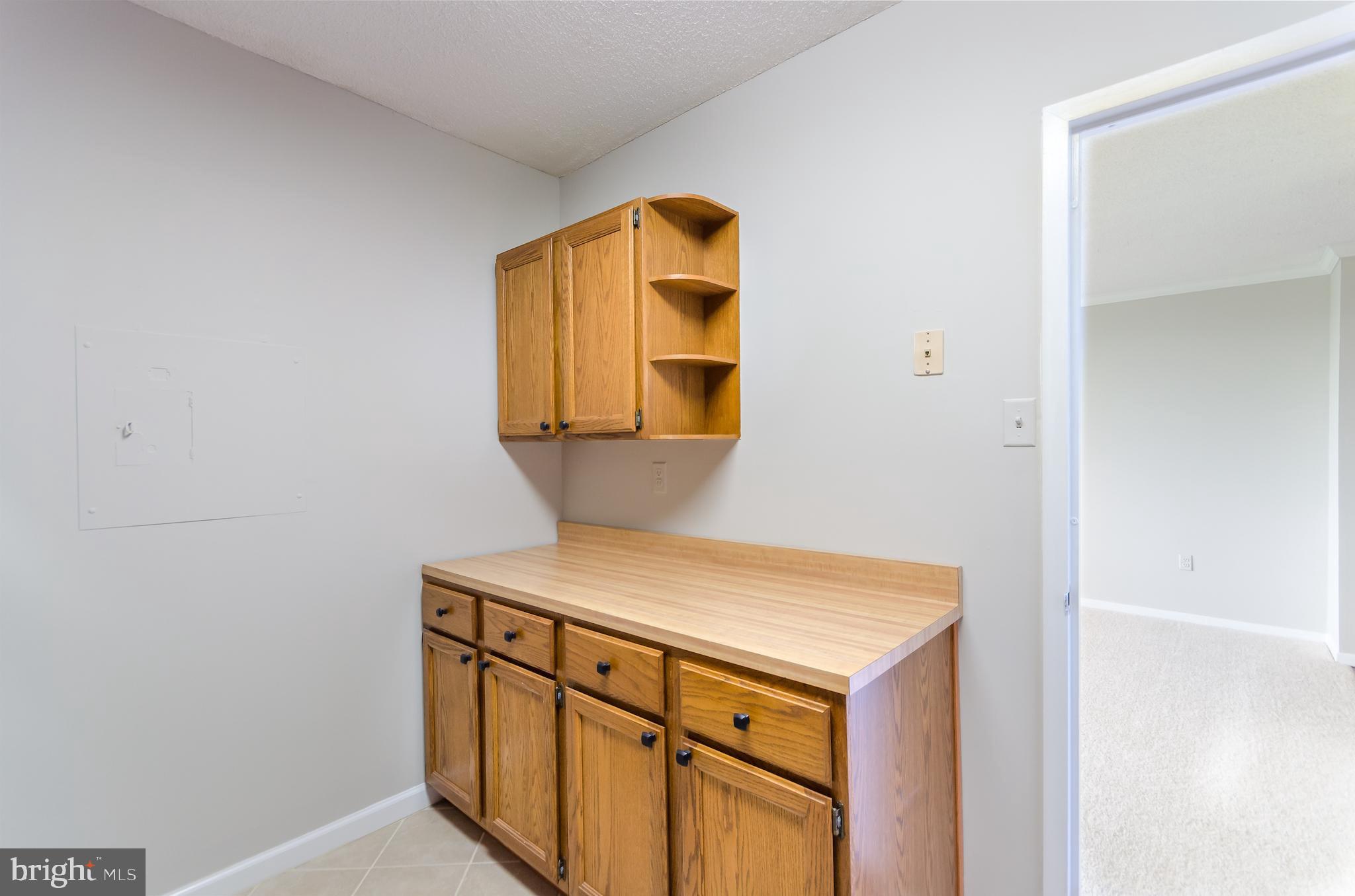 SKYLINE PLAZA - Residential