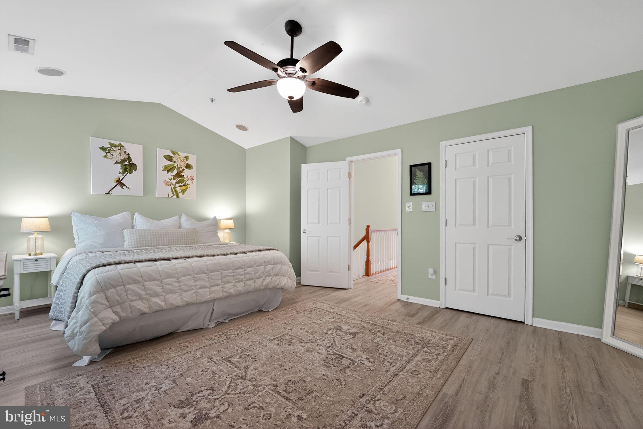 CHAPEL GROVE - Residential