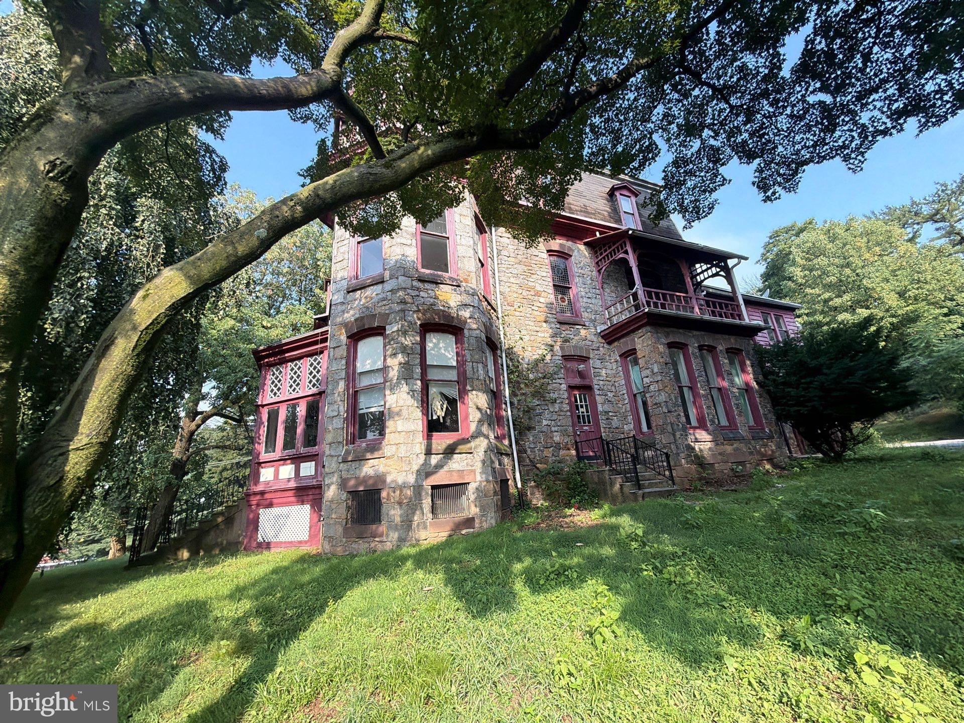1521 MINERAL SPRING ROAD