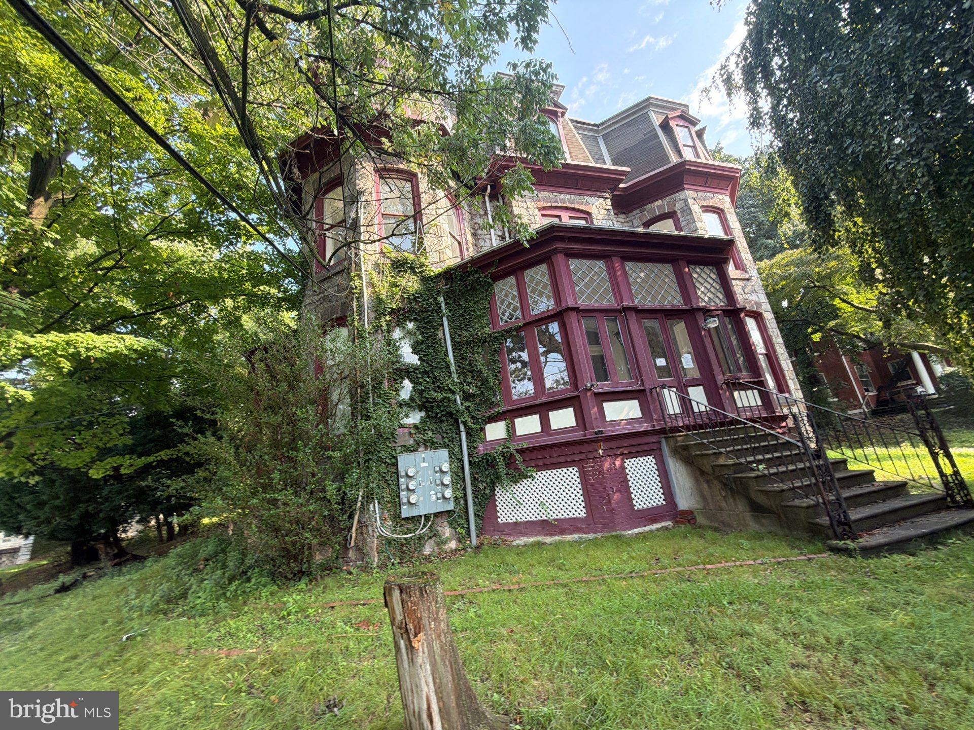 1521 MINERAL SPRING ROAD