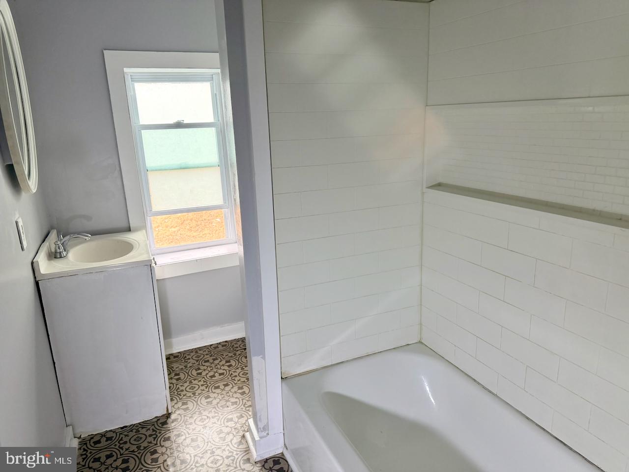 WILM #21 - Commercial Sale