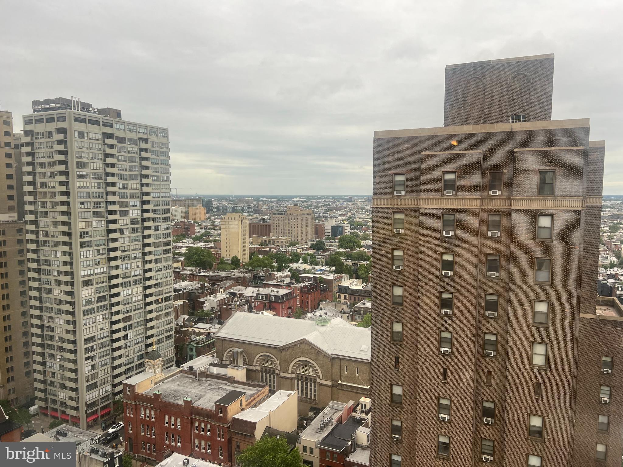 RITTENHOUSE SQUARE - Residential Lease