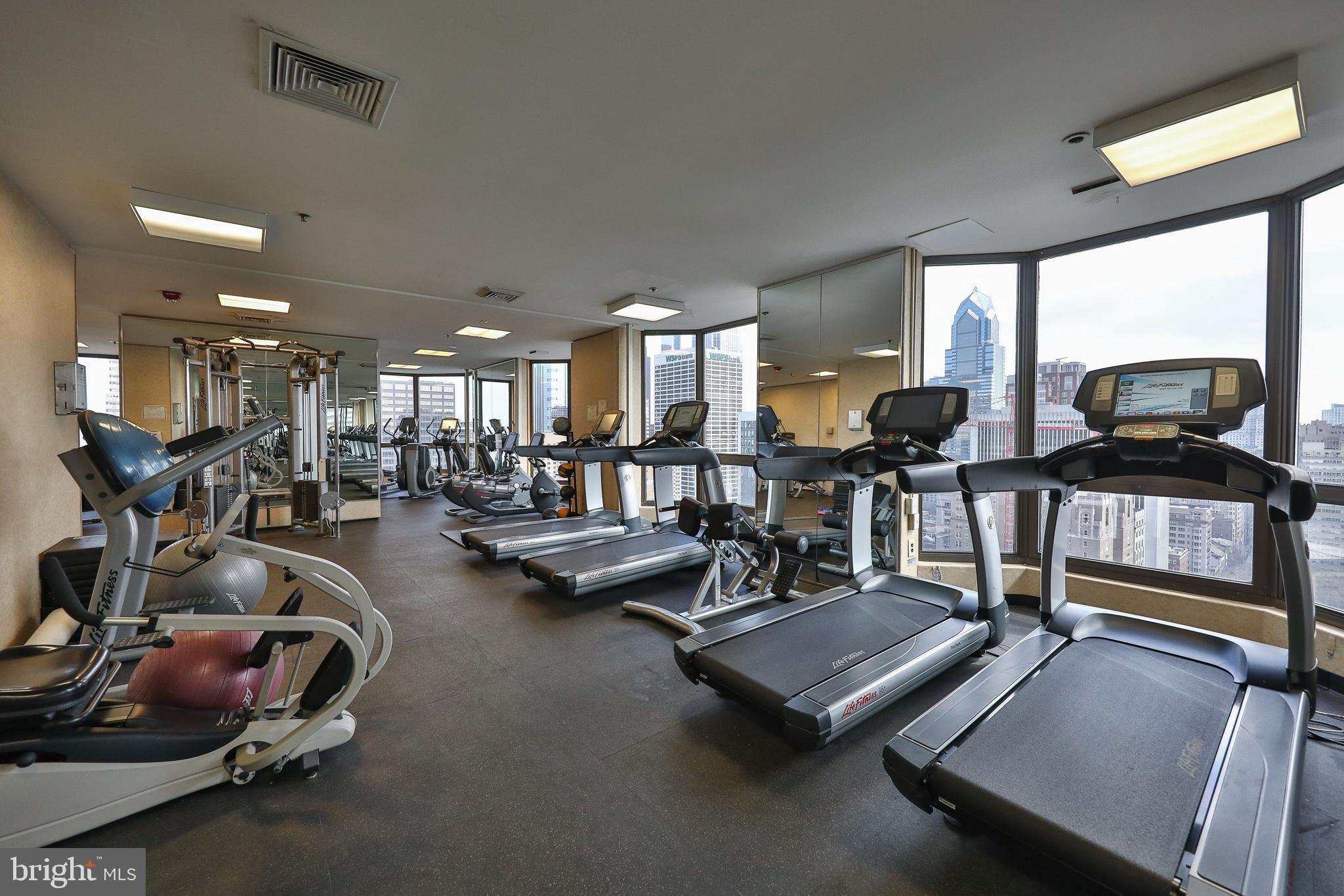 RITTENHOUSE SQUARE - Residential Lease