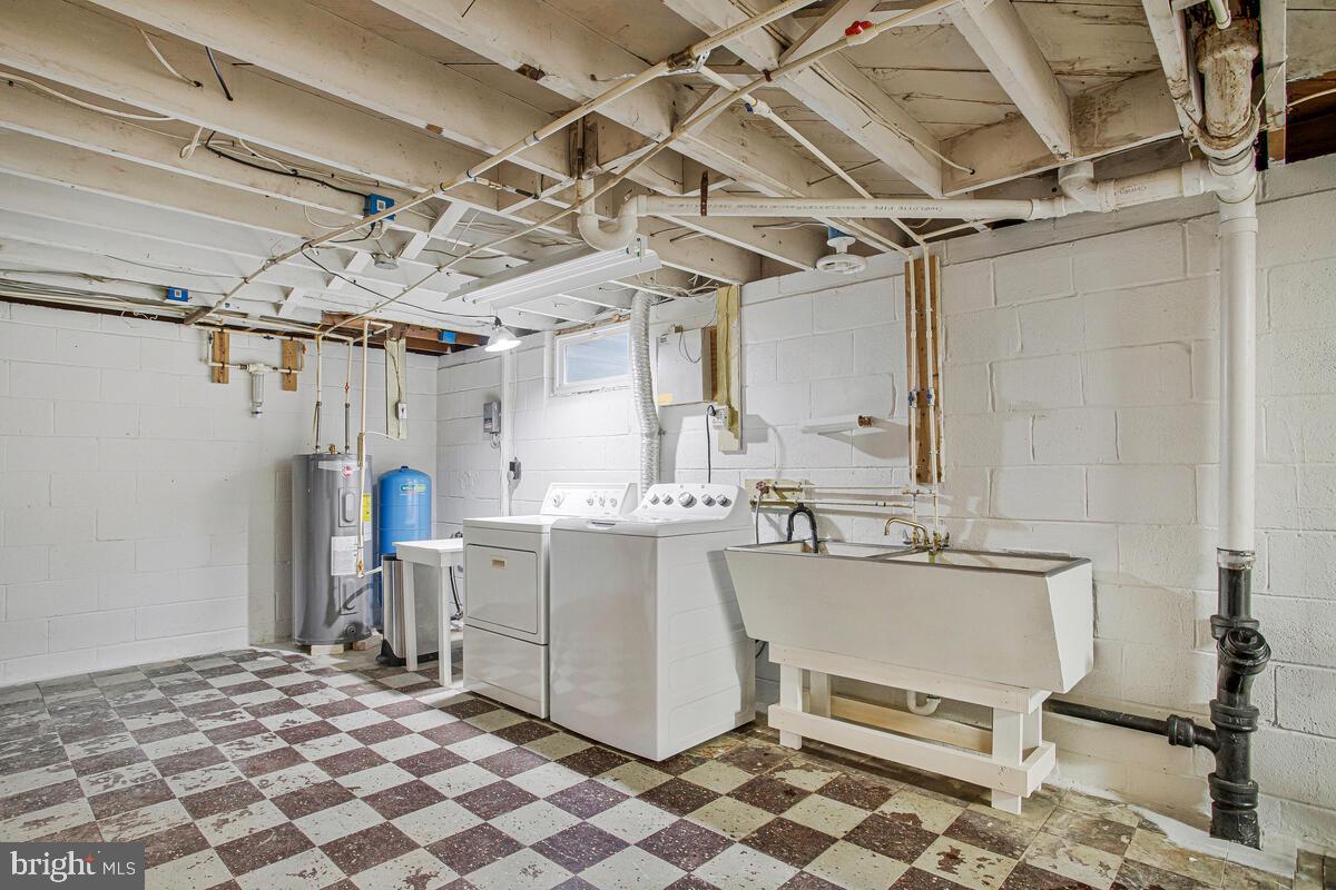 BEL AIR ACRES - Residential