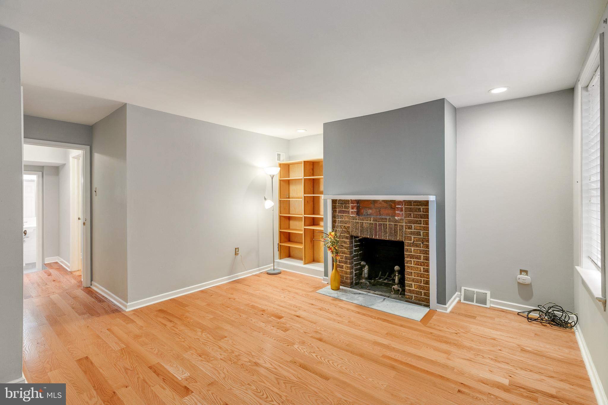 RITTENHOUSE SQUARE - Residential Lease