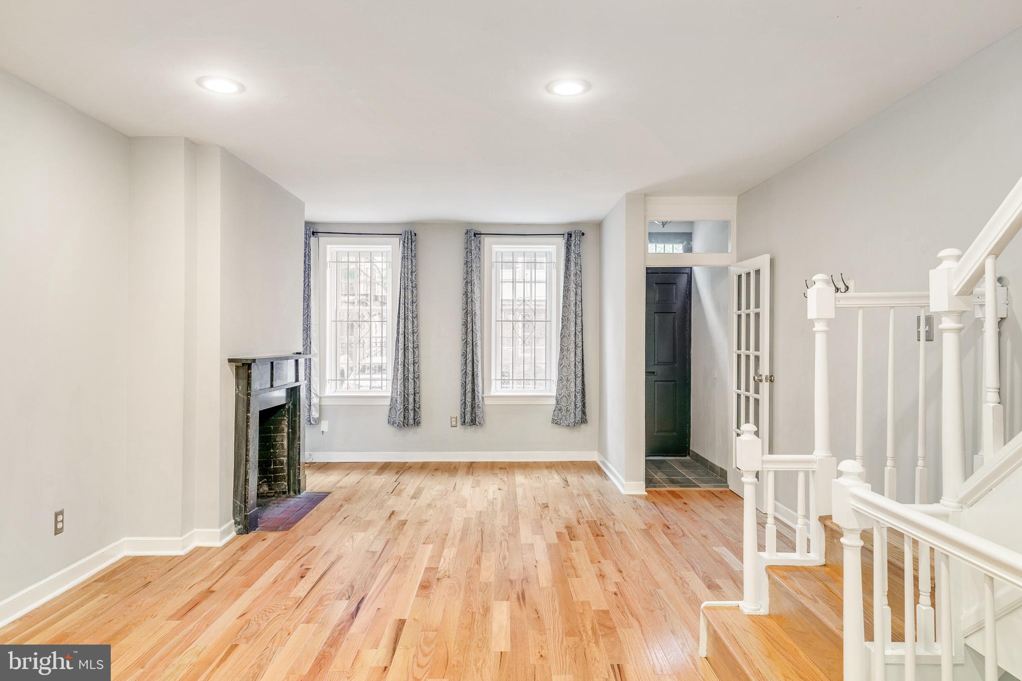 RITTENHOUSE SQUARE - Residential Lease