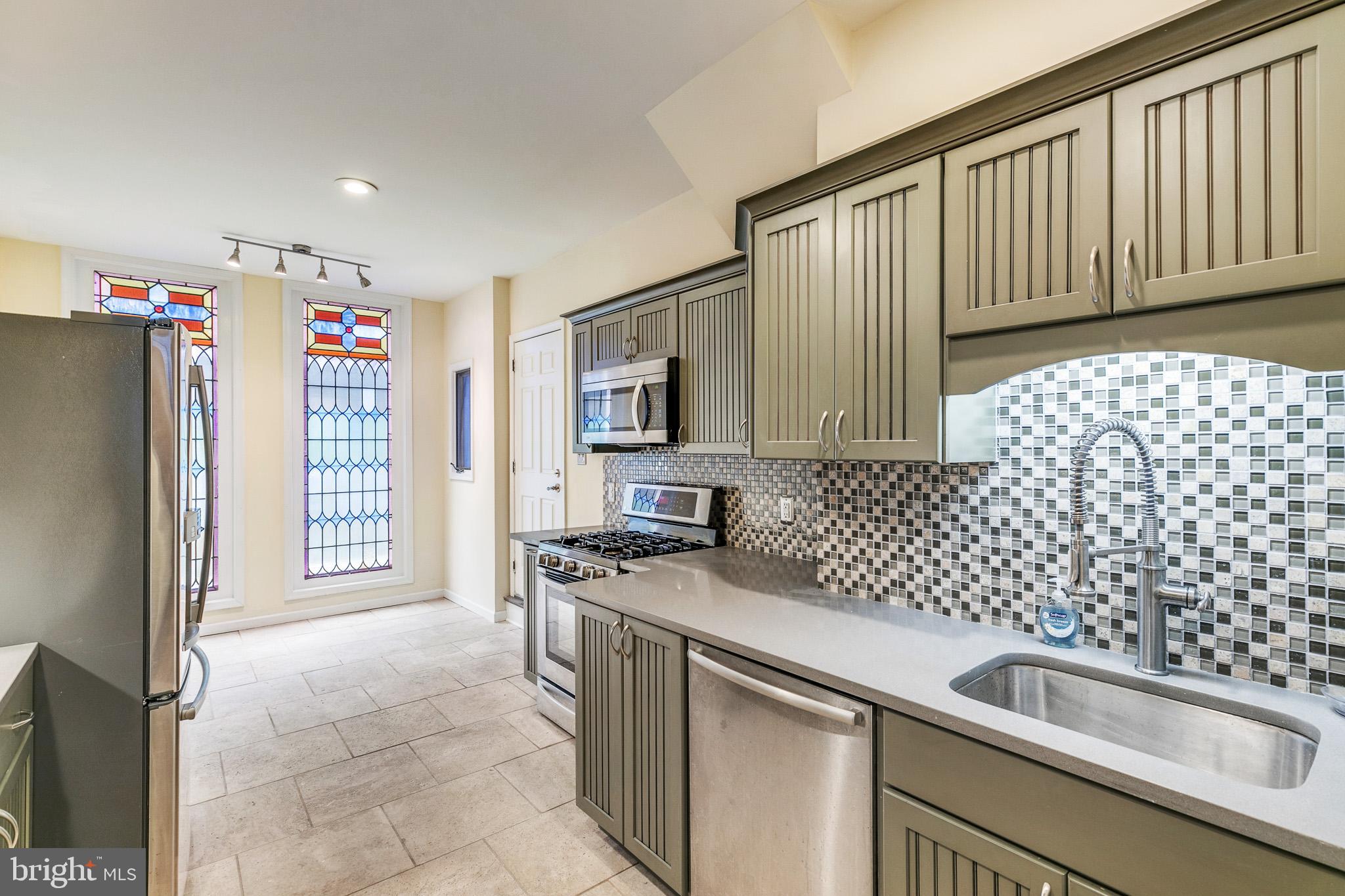 RITTENHOUSE SQUARE - Residential Lease