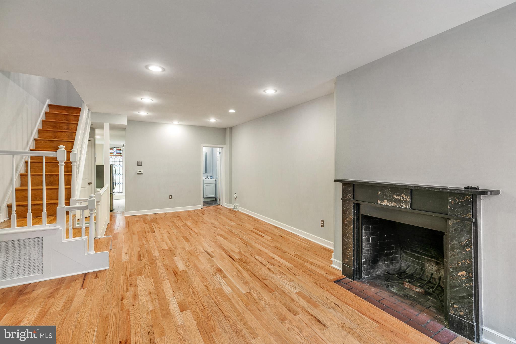 RITTENHOUSE SQUARE - Residential Lease