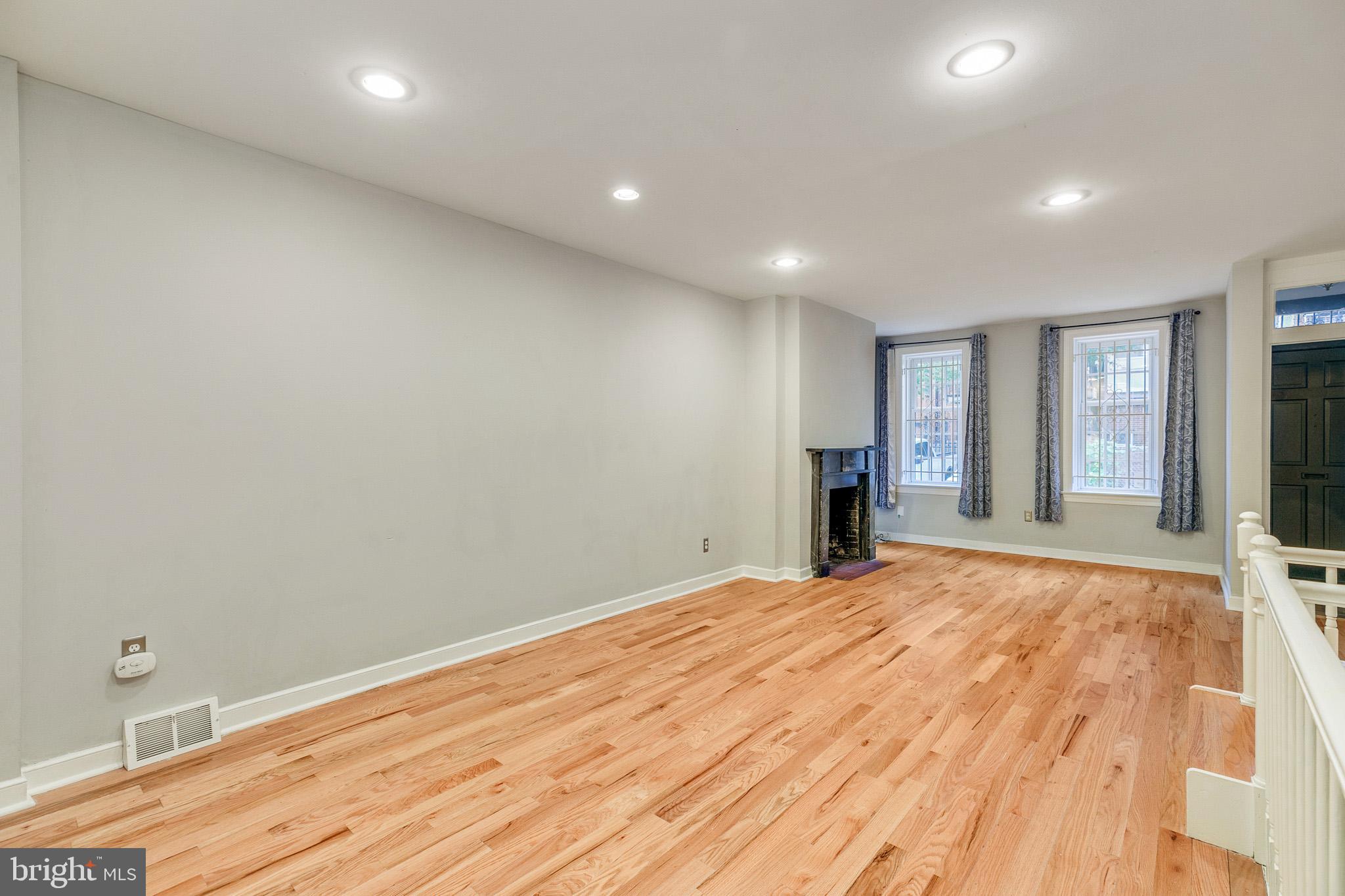 RITTENHOUSE SQUARE - Residential Lease