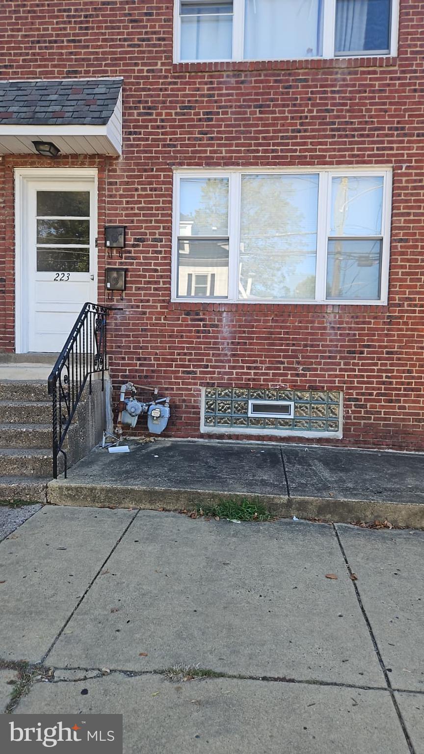 CHELTENHAM VIL - Residential Lease