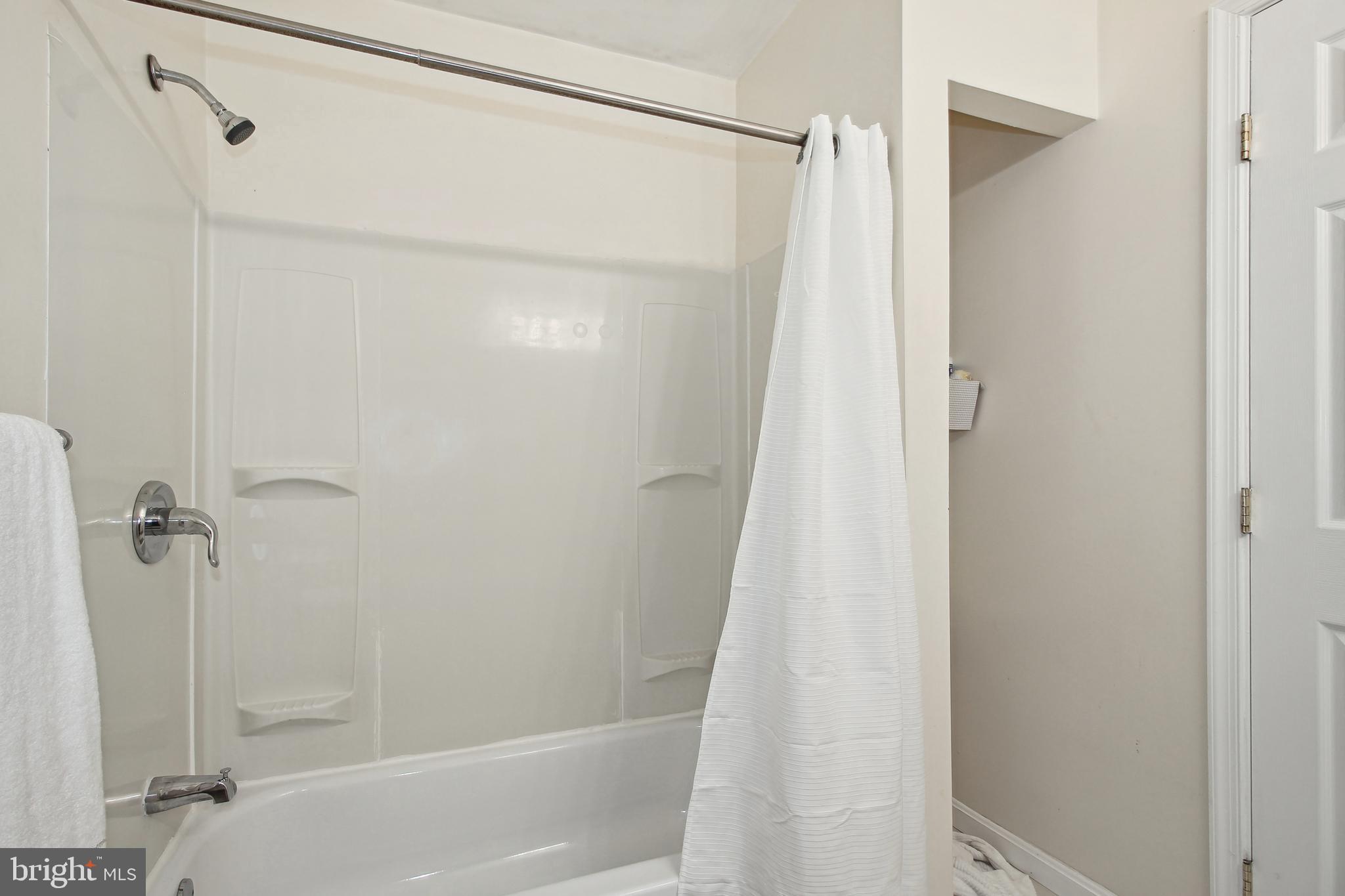 VALLEY VIEW - Residential