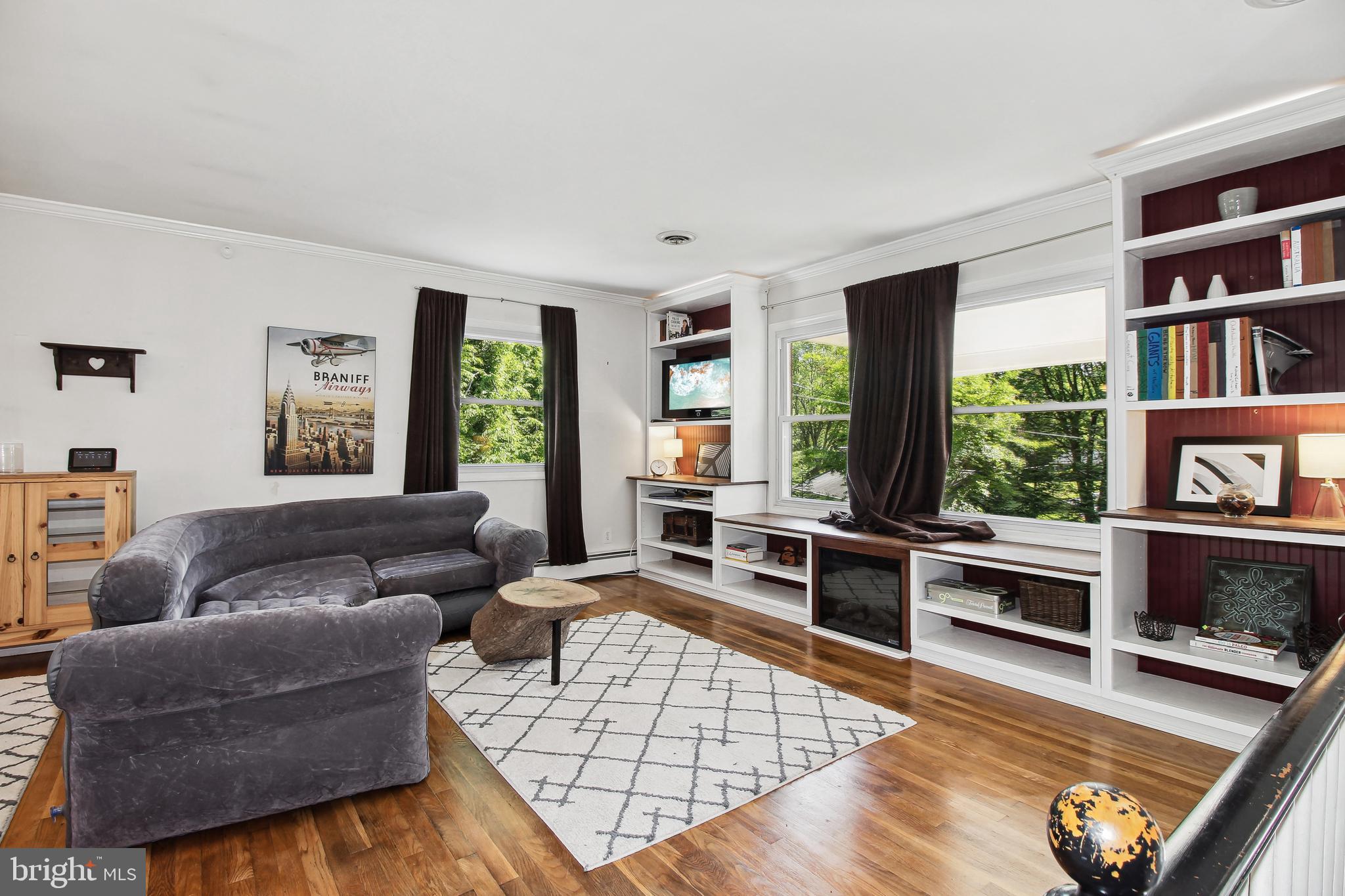 VALLEY VIEW - Residential