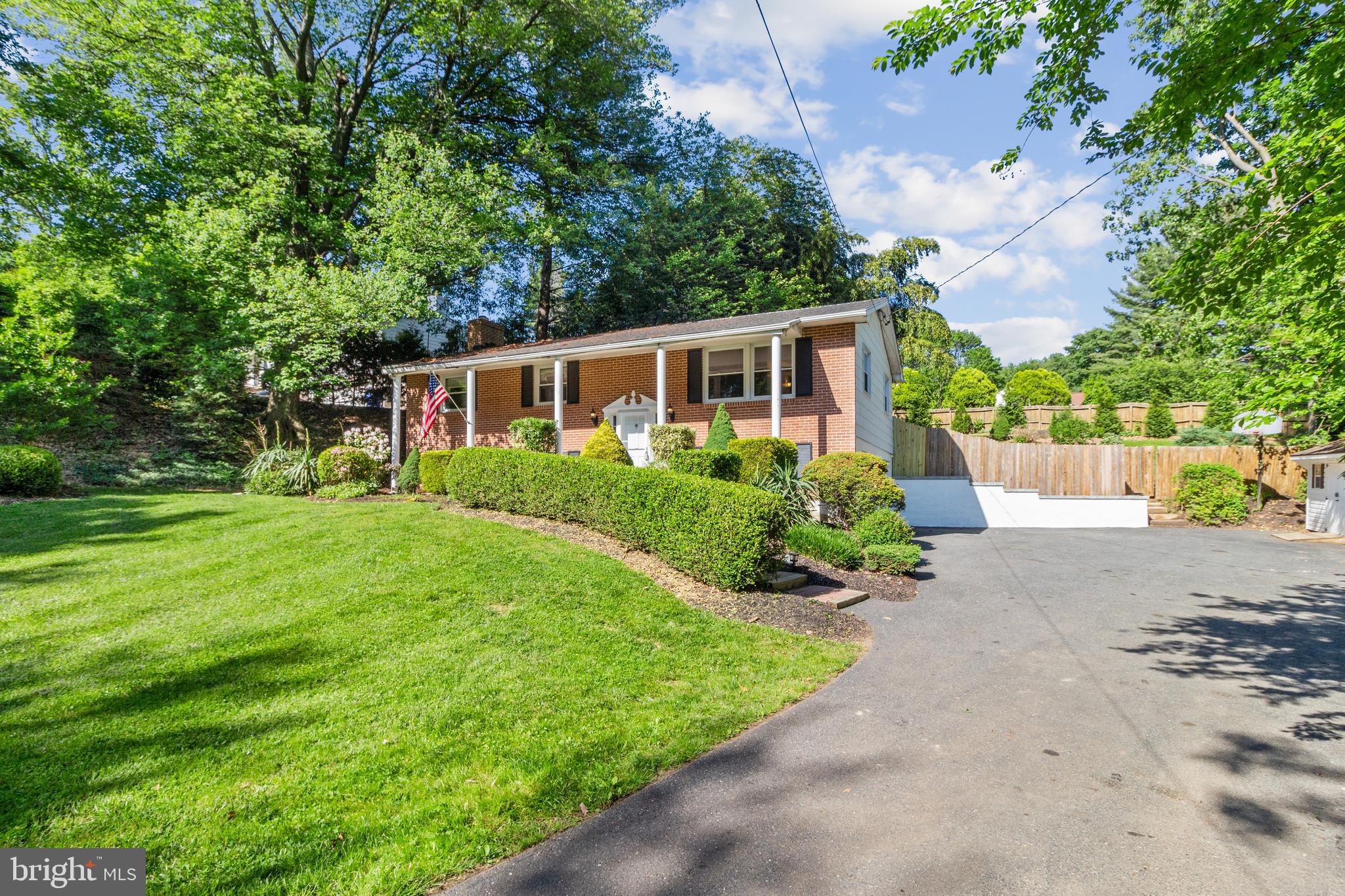 VALLEY VIEW - Residential