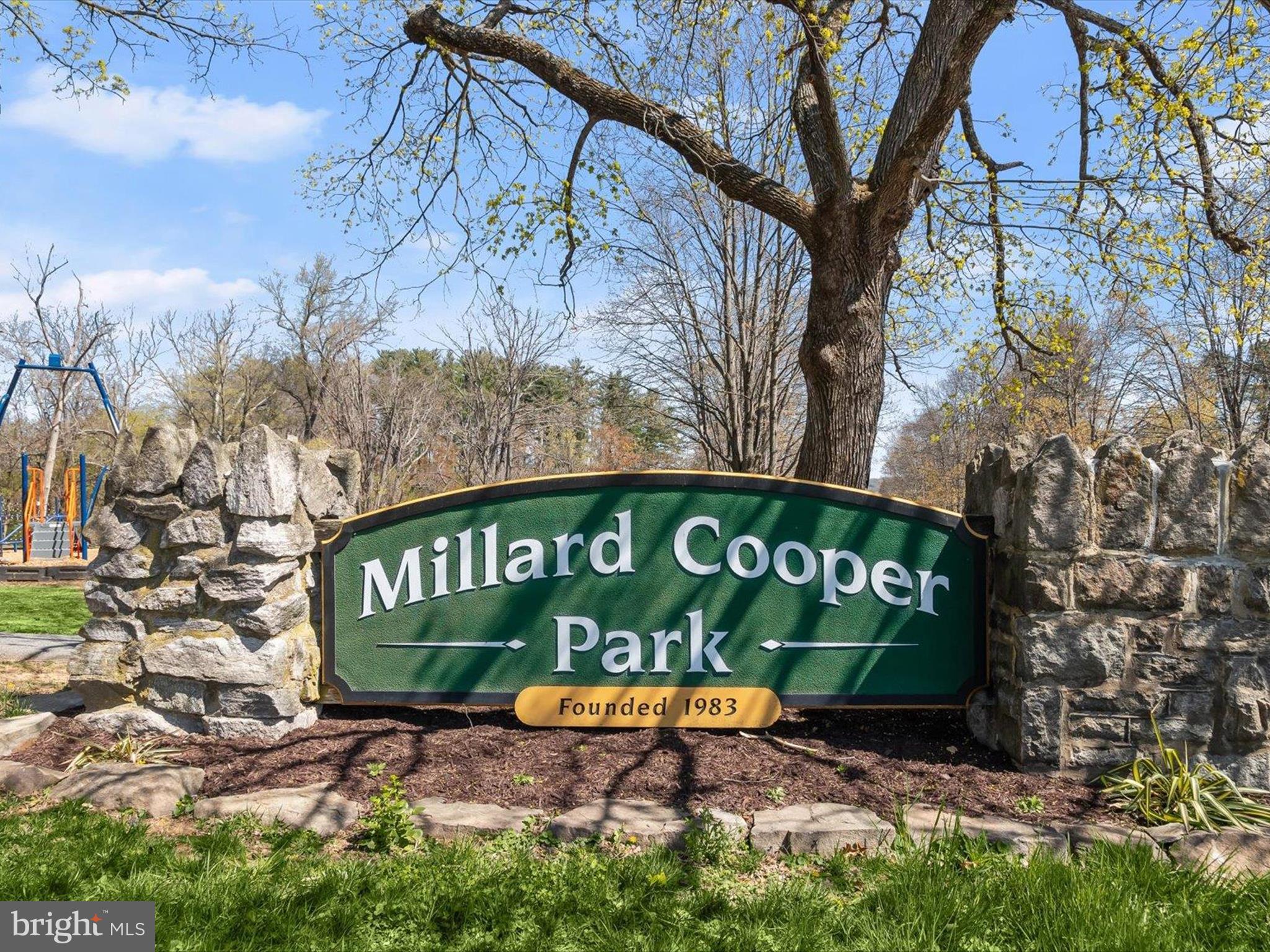 RESERVOIR RIDGE - Residential