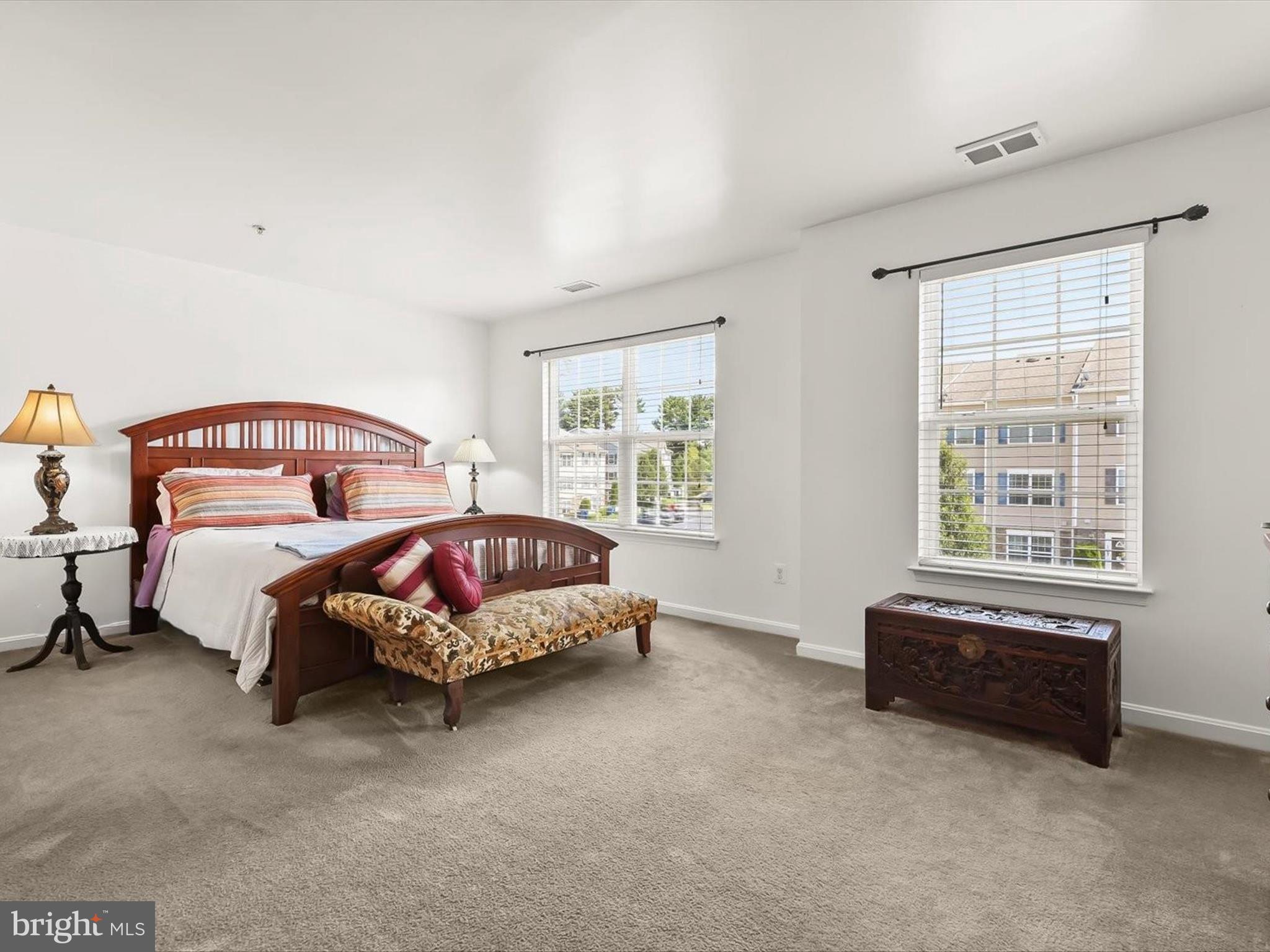 RESERVOIR RIDGE - Residential