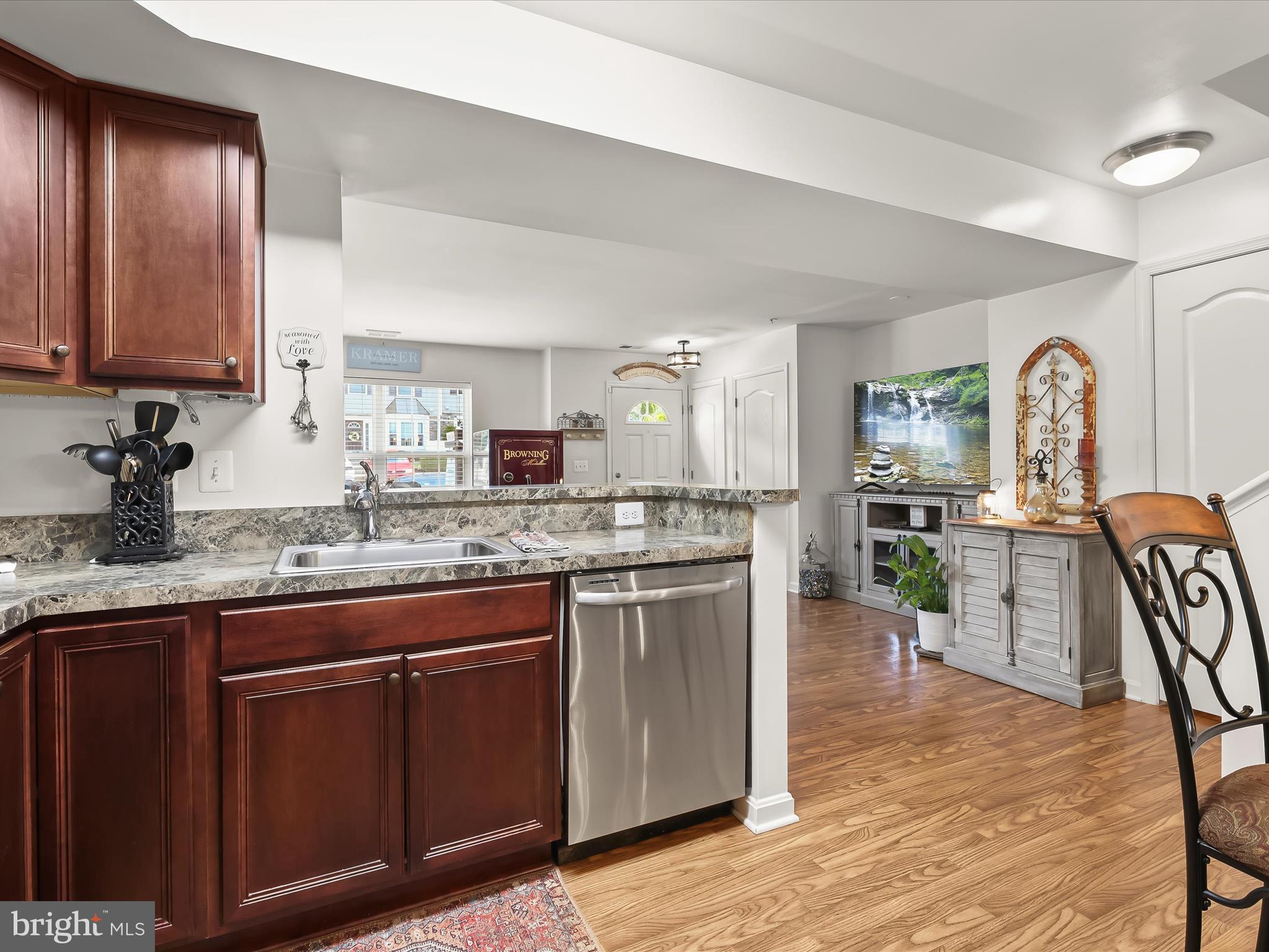 RESERVOIR RIDGE - Residential