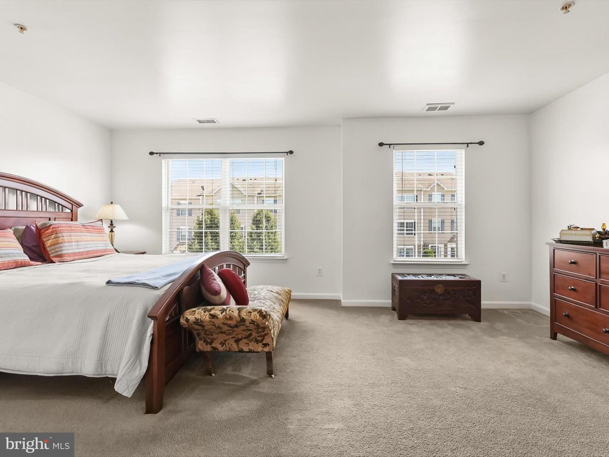 RESERVOIR RIDGE - Residential