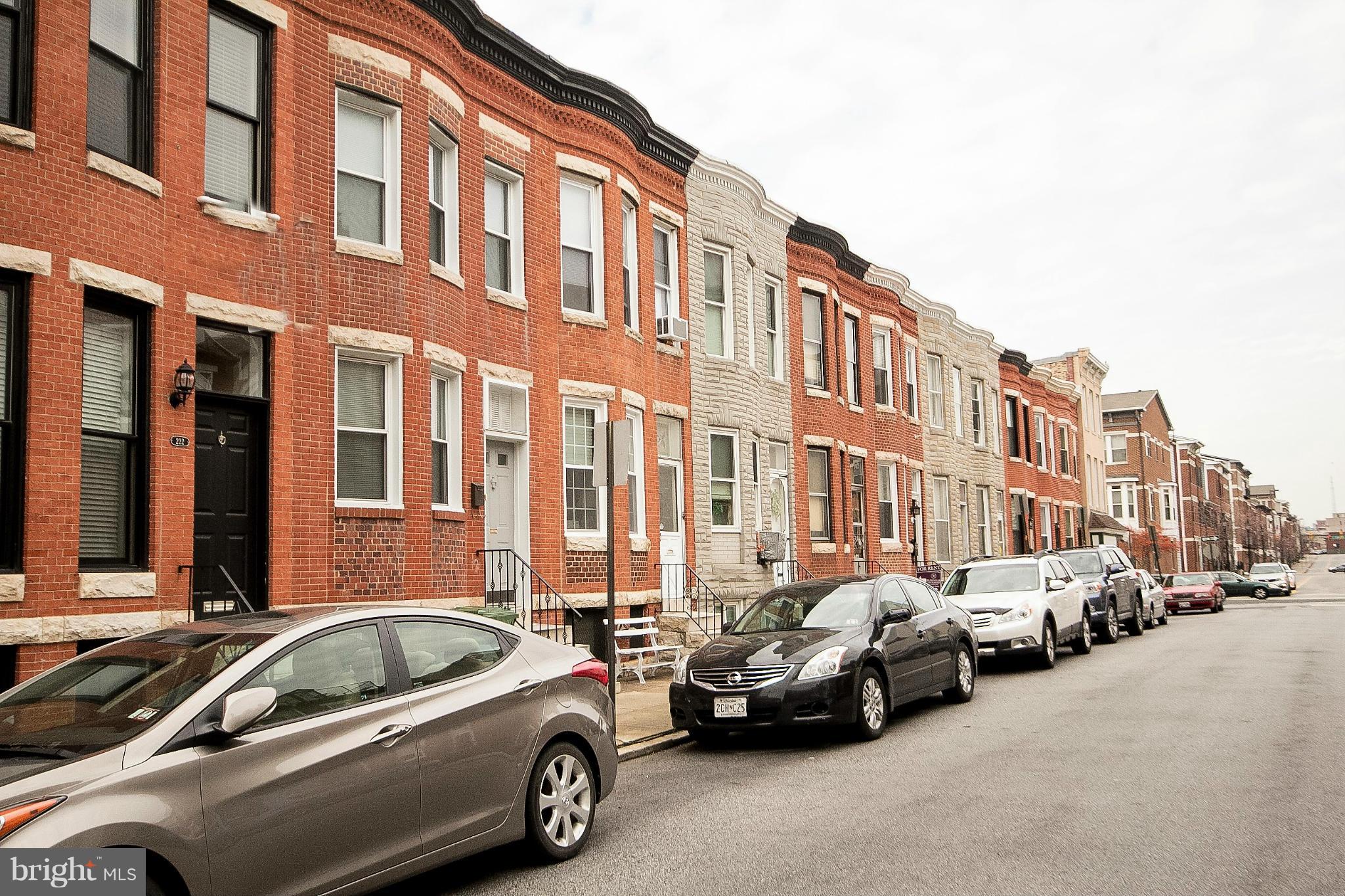 LITTLE ITALY - Residential Lease