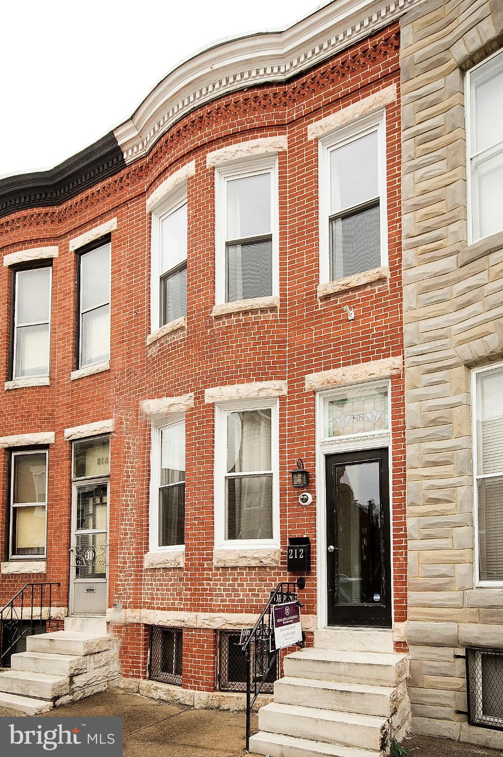 LITTLE ITALY - Residential Lease