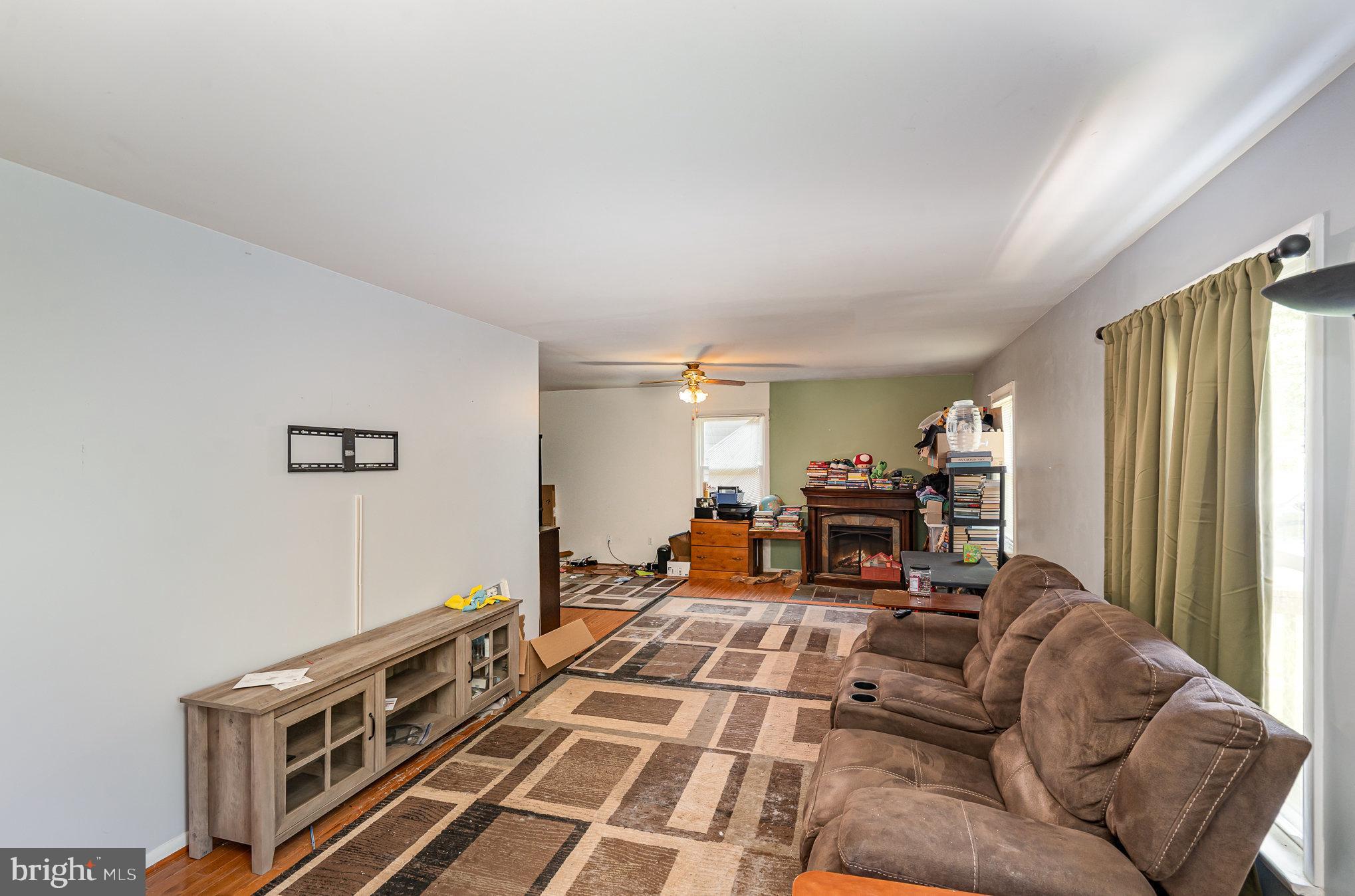 LAKE ARROWHEAD - Residential