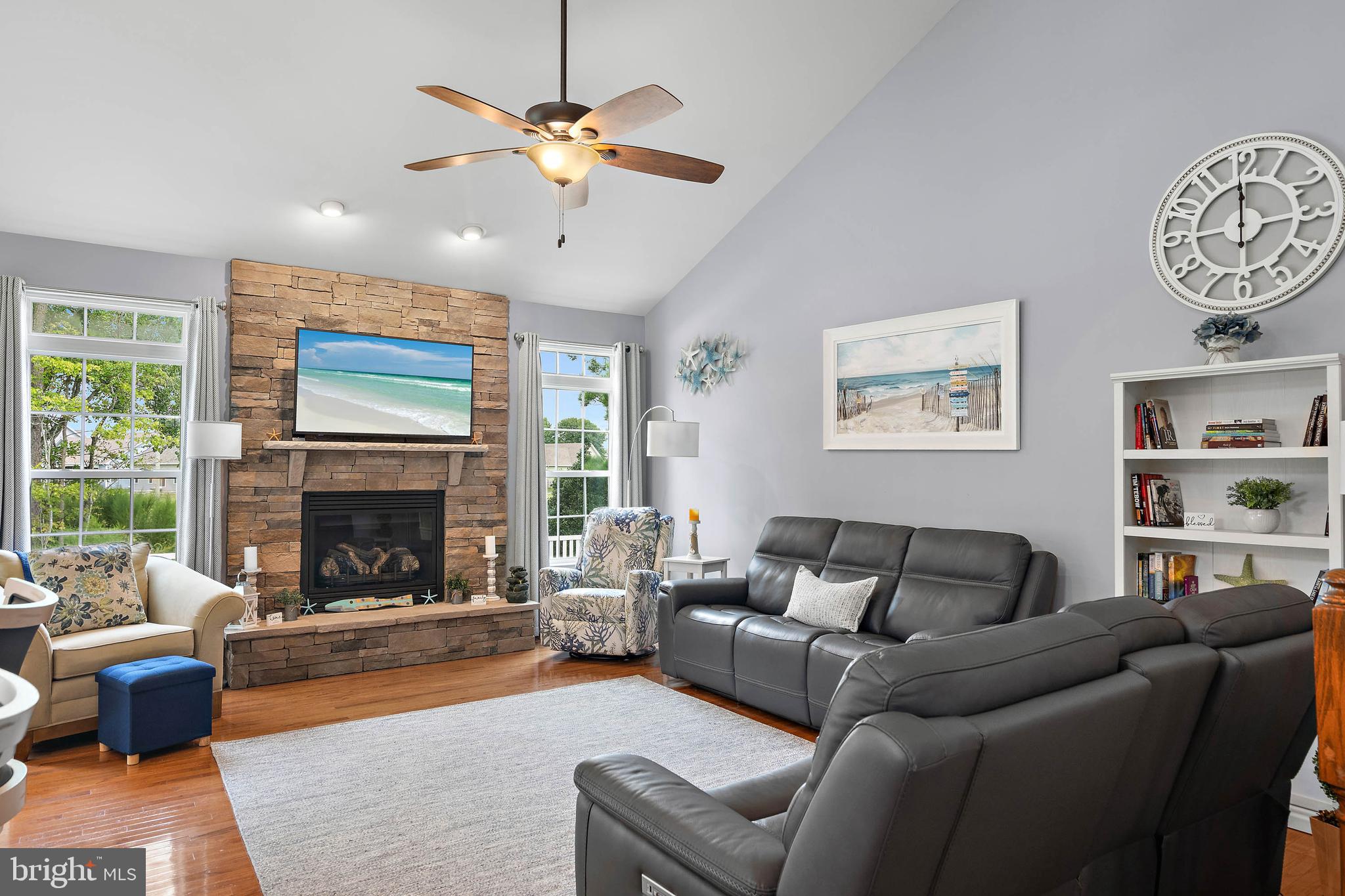 46 FAIRWAY DRIVE