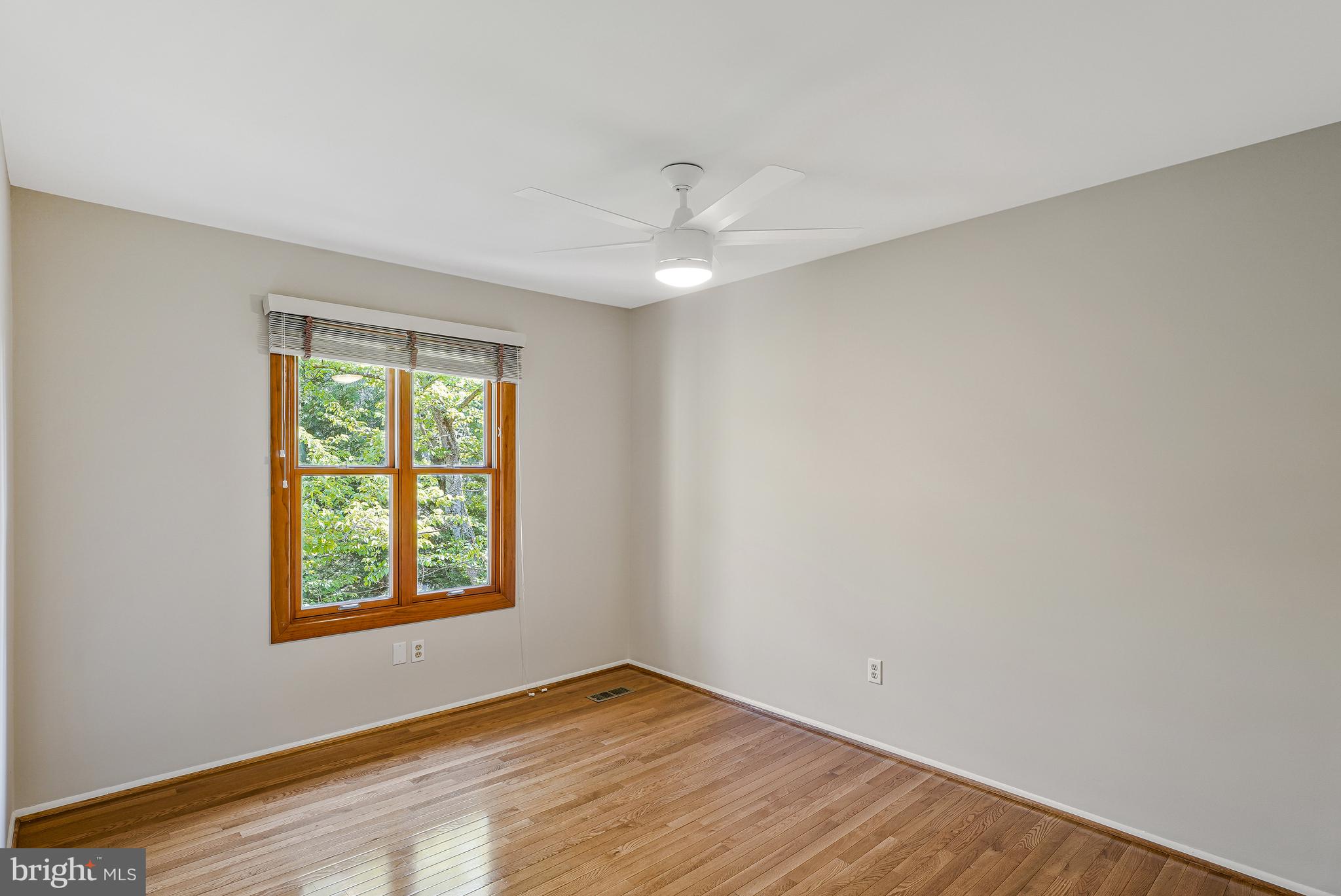 CROSSWOODS - Residential