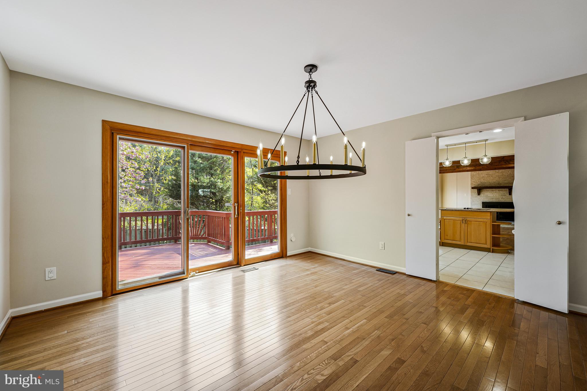 CROSSWOODS - Residential