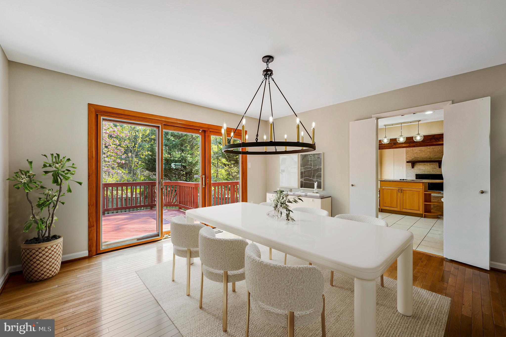 CROSSWOODS - Residential