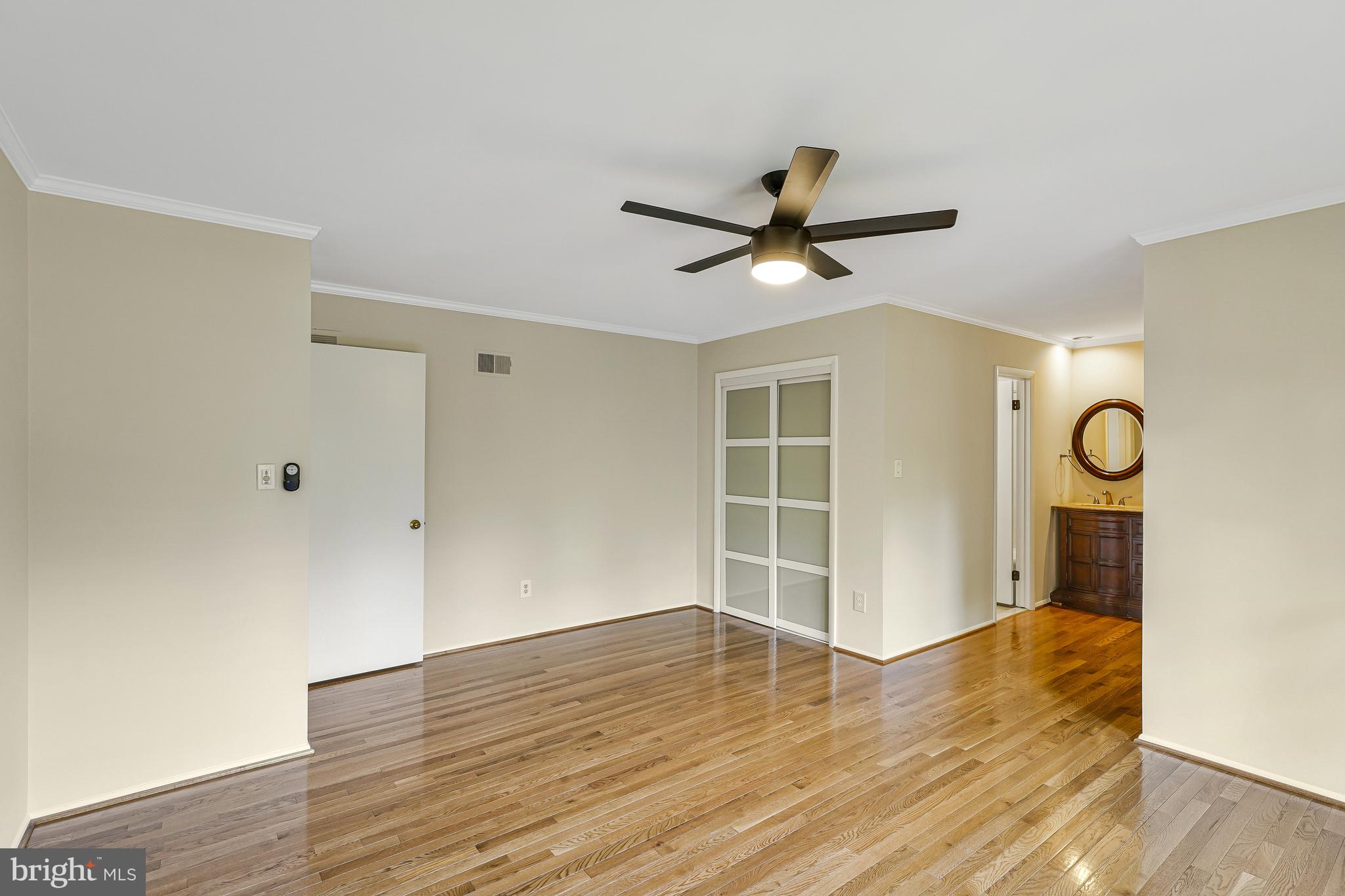 CROSSWOODS - Residential