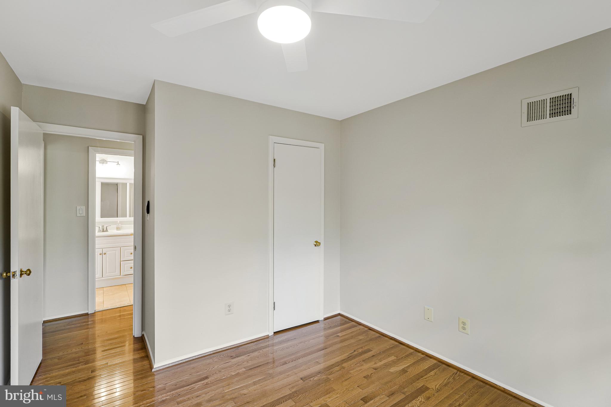 CROSSWOODS - Residential