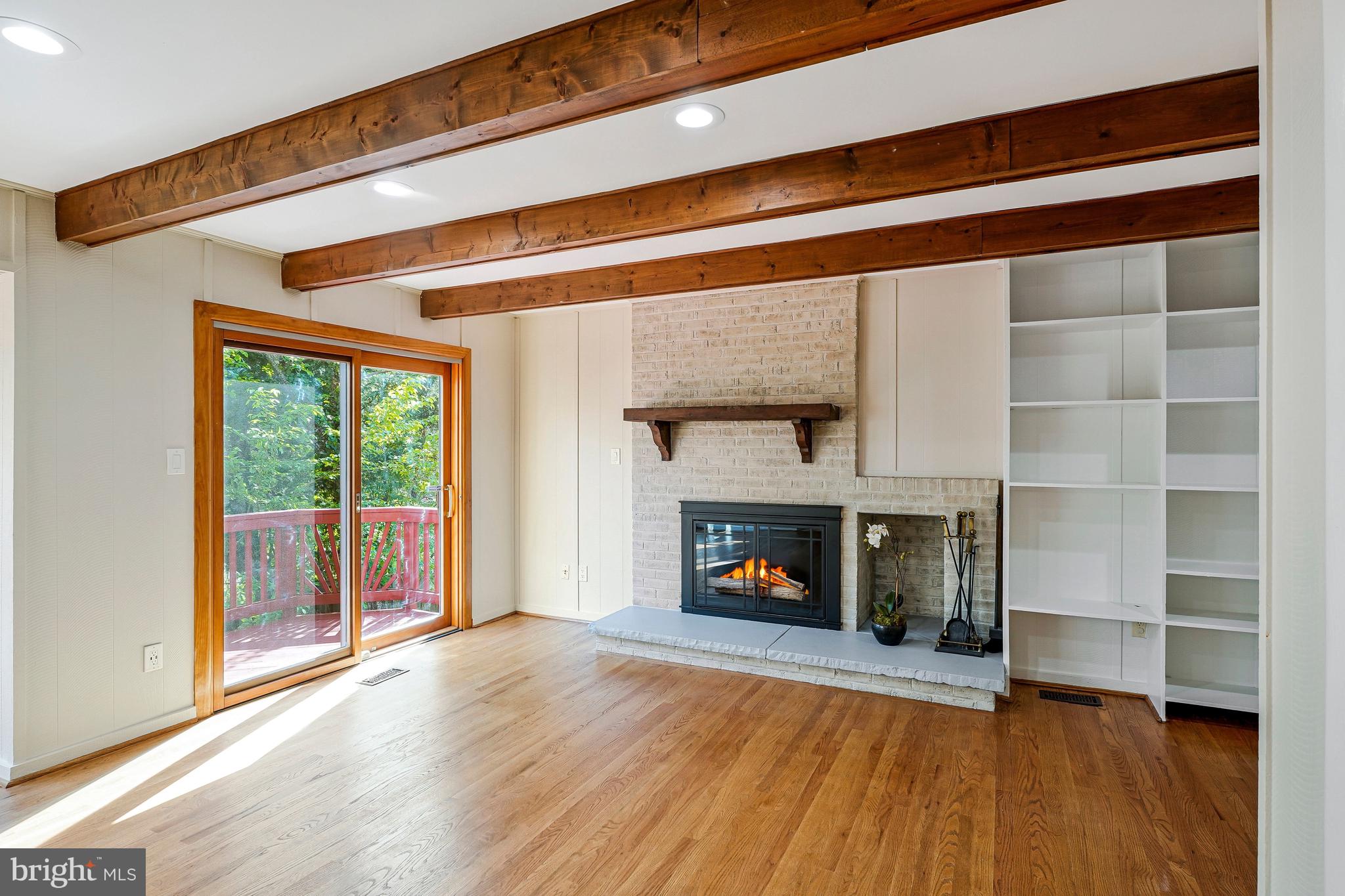 CROSSWOODS - Residential