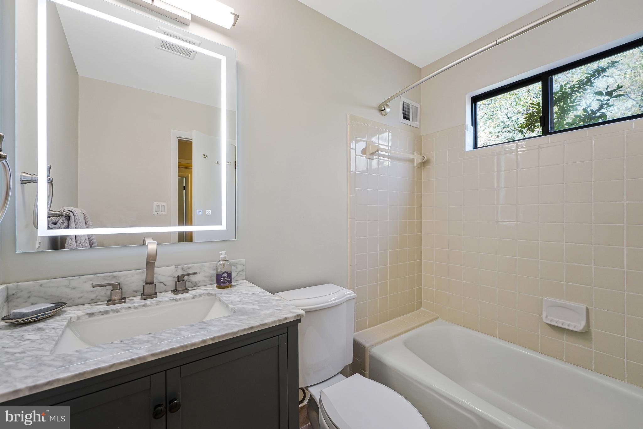 CROSSWOODS - Residential