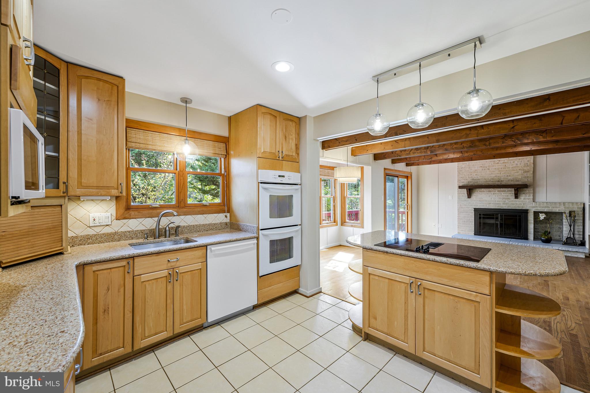 CROSSWOODS - Residential