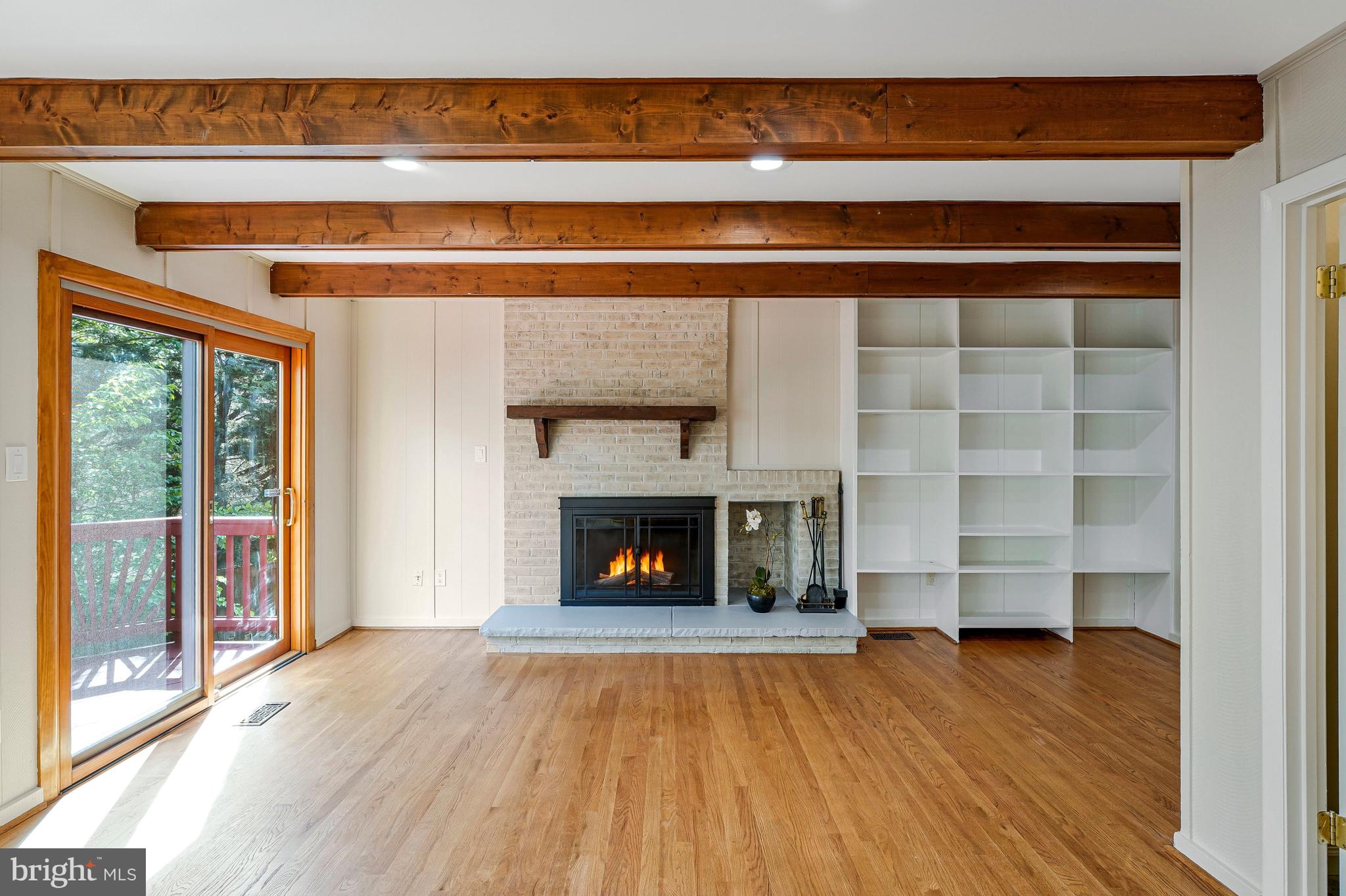 CROSSWOODS - Residential