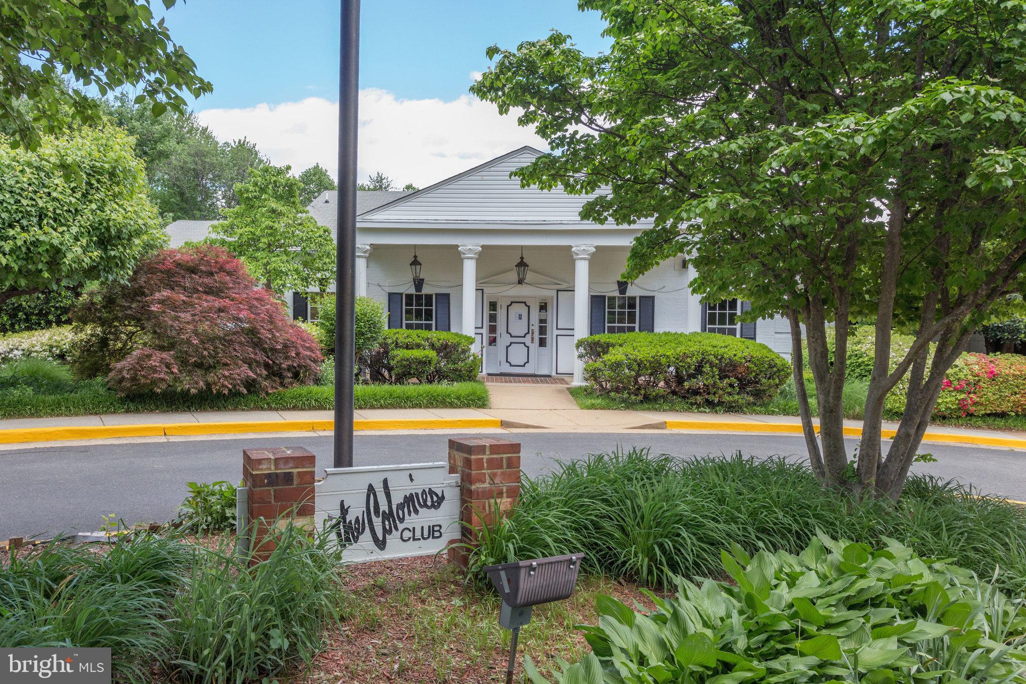 COLONIES AT MCLEAN - Residential