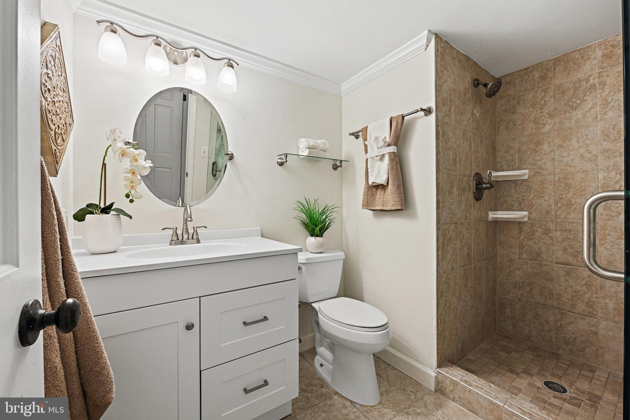 COLONIES AT MCLEAN - Residential