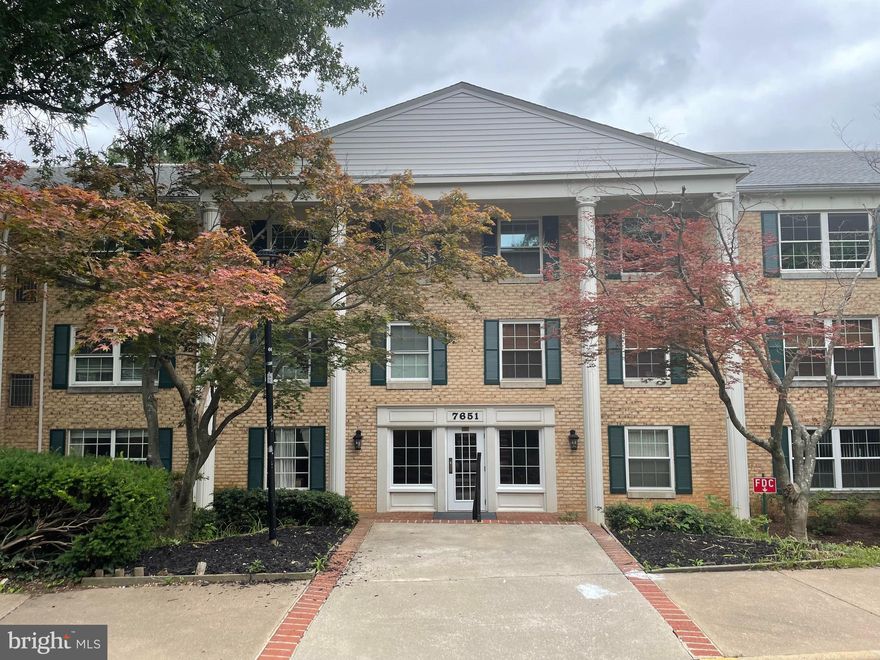 Rarely available 3 bedroom, 2 bath condo conveniently located in a gated community in the heart of Tysons Corner.  Best value in the area!  This light, bright and airy condo has been well maintained and boasts many updates, including remodeled kitchen and bathrooms, replacement windows,  in-unit washer/dryer (2022), brand new LVP flooring (2023), fresh neutral paint (2023), new carpet (2023) and much more!   The kitchen boasts recessed lighting, granite countertops, tile backsplash, replacement cabinets and stainless steel appliances.   The spacious primary suite has dual closets, LVP flooring and an updated primary bath to include tile shower, new vanity and counter-top (2023), and new lighting.  In the second full bathroom, the shower/tub combo has been freshly glazed (2023), and the vanity, top and light fixture are all new (2023).   The Colonies is an oasis tucked away in a 29-acre gated community with mature trees, beautiful landscaping and many amenities such as an outdoor pool, clubhouse, exercise room, tennis courts, tot lots, a fitness trail, walking trails, outdoor grills, picnic area and much more!  Assigned garage parking space and storage unit, plus plenty of additional owner & guest parking.  Walkable to McLean metro station and  close to Tysons corner, I-495, Rte 123, Rte 7, I-66, restaurants, shopping, grocery stores, coffee shops, bus stops, the new performing arts theater at Capital One Hall and so  much more to explore.  Easy drive into DC.  Don’t miss this one!