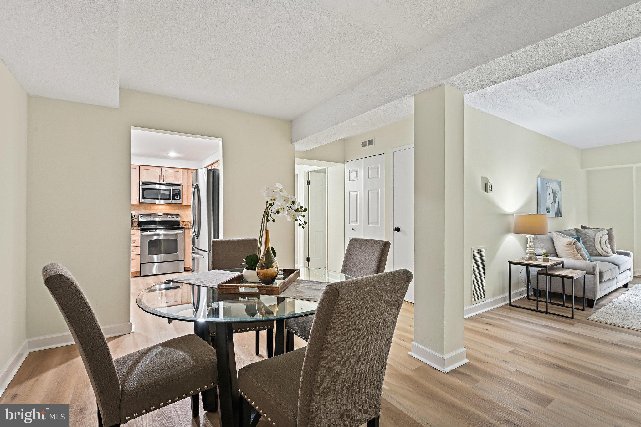 COLONIES AT MCLEAN - Residential