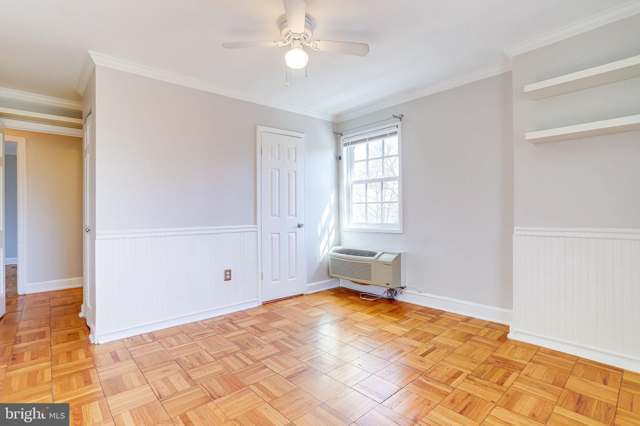 POTOWMACK CROSSING - Residential Lease