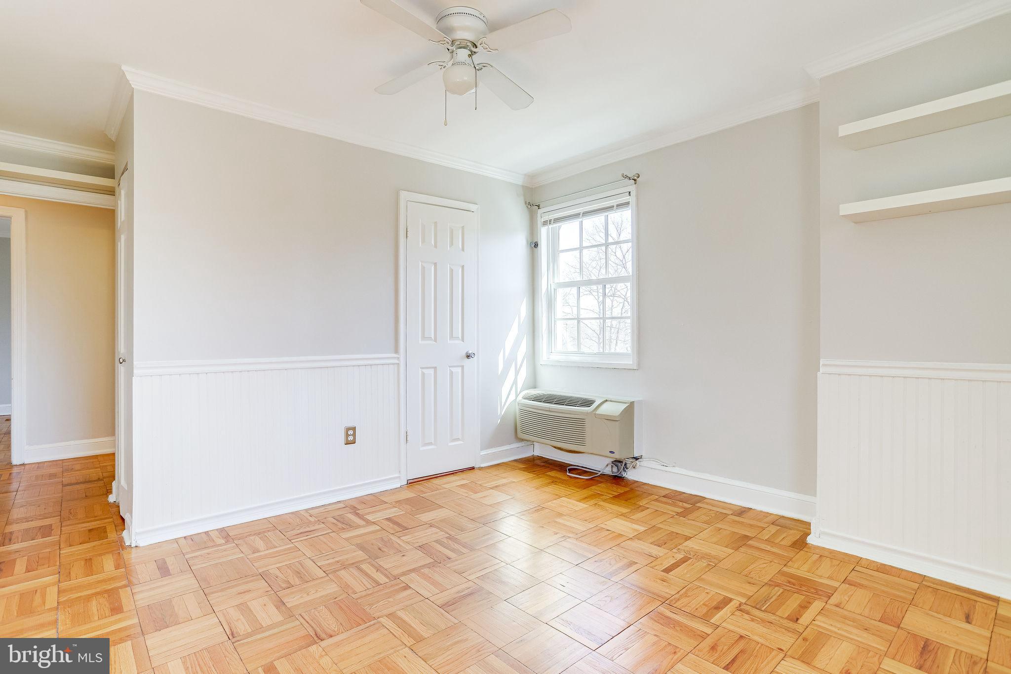 POTOWMACK CROSSING - Residential Lease