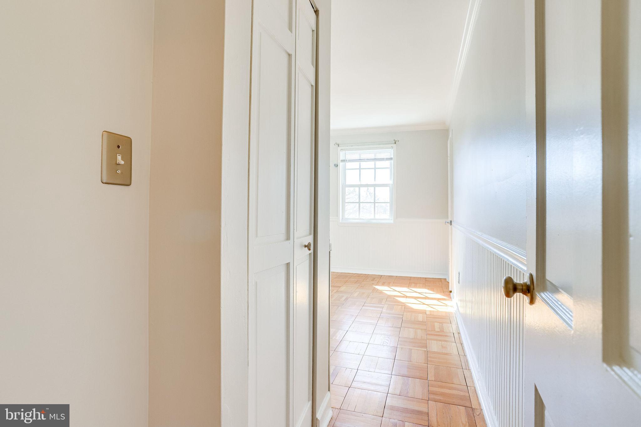 POTOWMACK CROSSING - Residential Lease