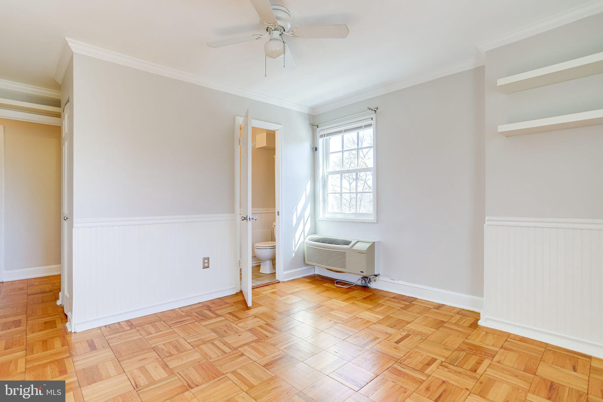 POTOWMACK CROSSING - Residential Lease