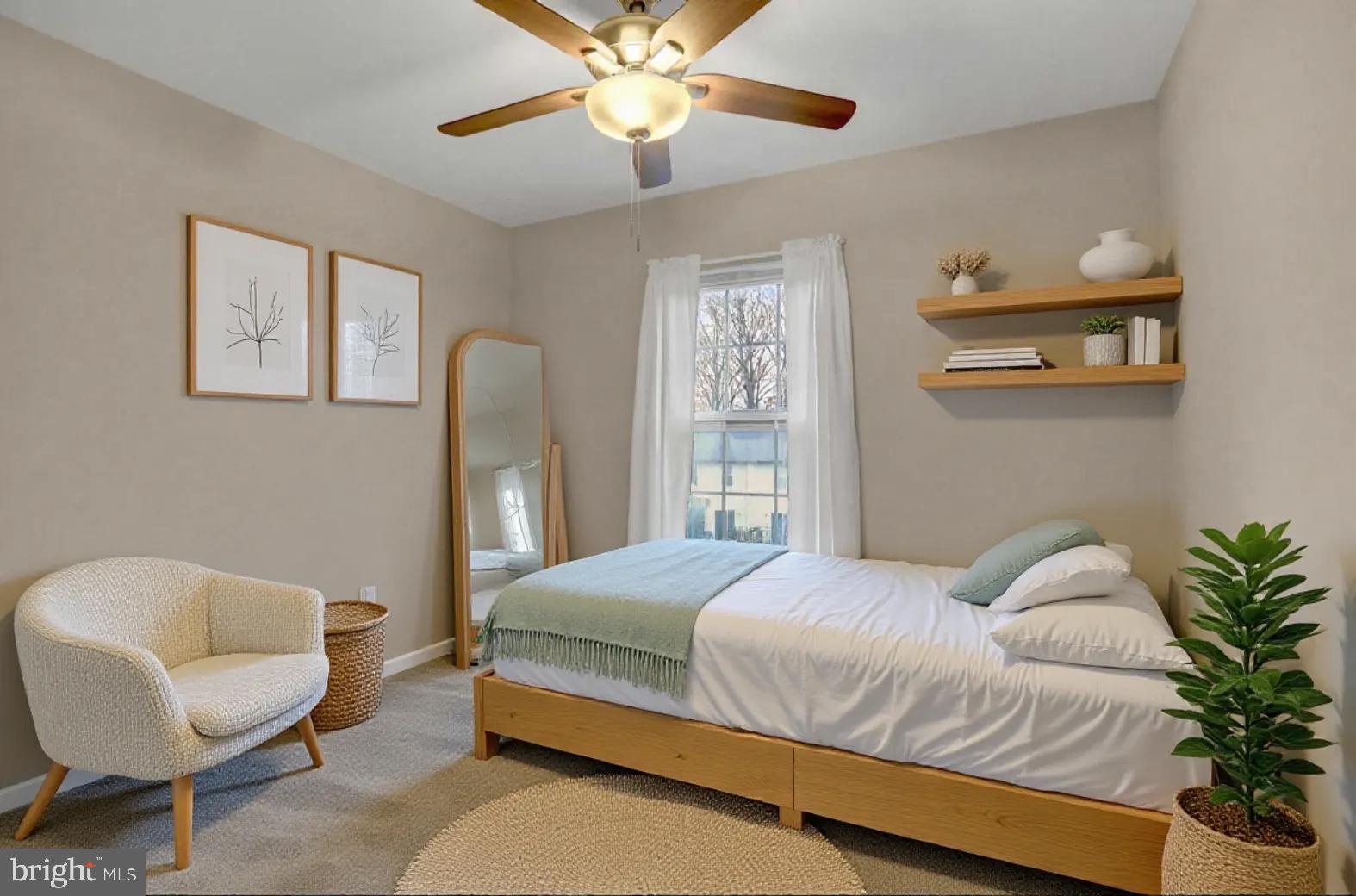 CONSTANT FRIENDSHIP - Residential