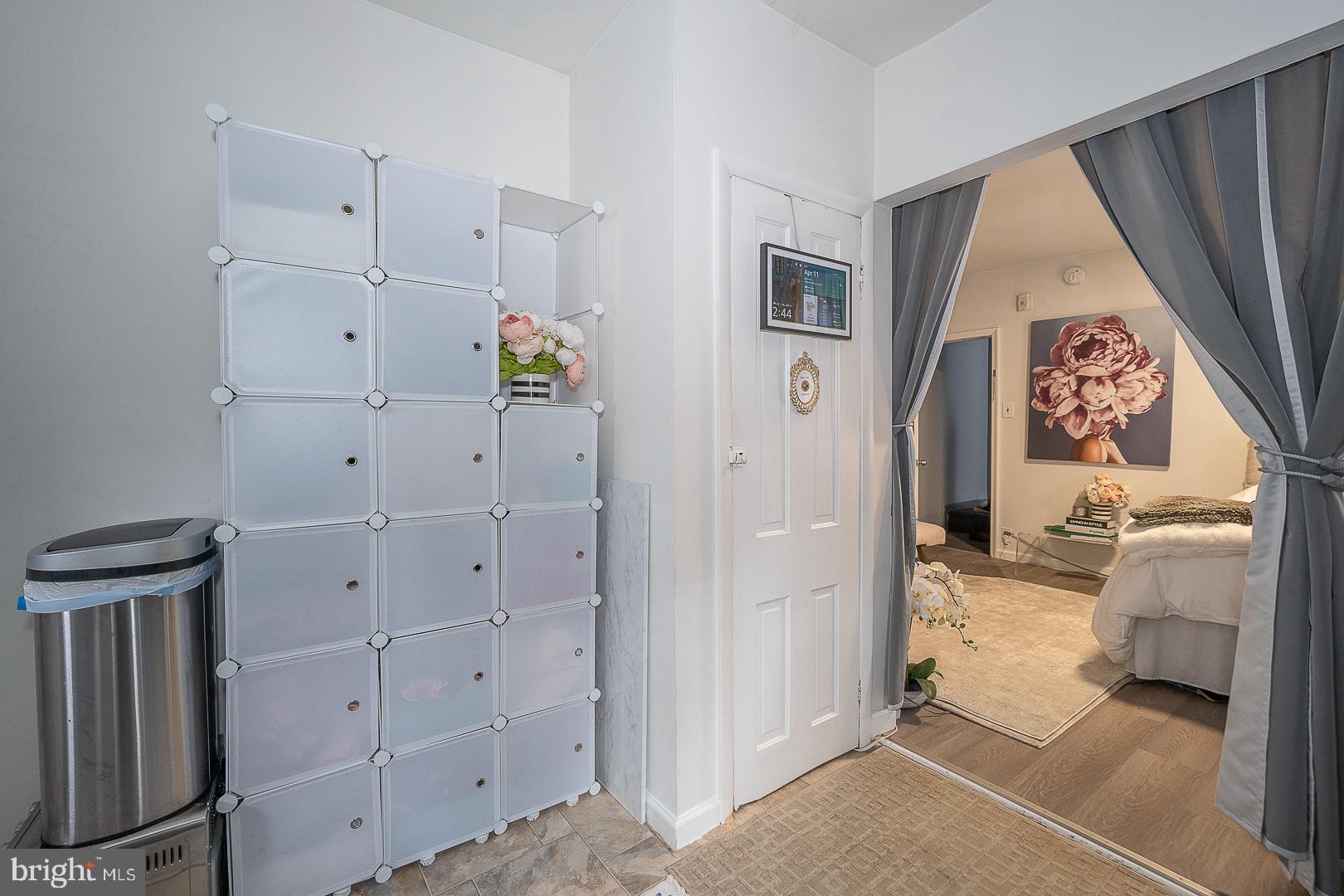 ART MUSEUM AREA - Residential Income