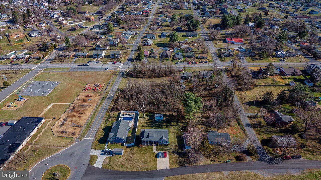 TOWN OF LURAY - Land