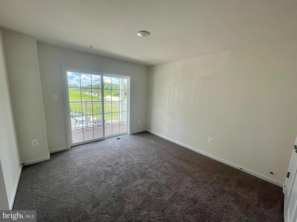 BALLARD GREEN - Residential Lease