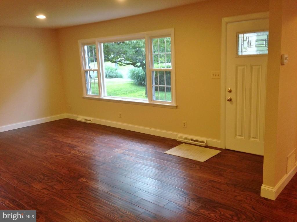 HOMESTEAD VILLAGE - Residential